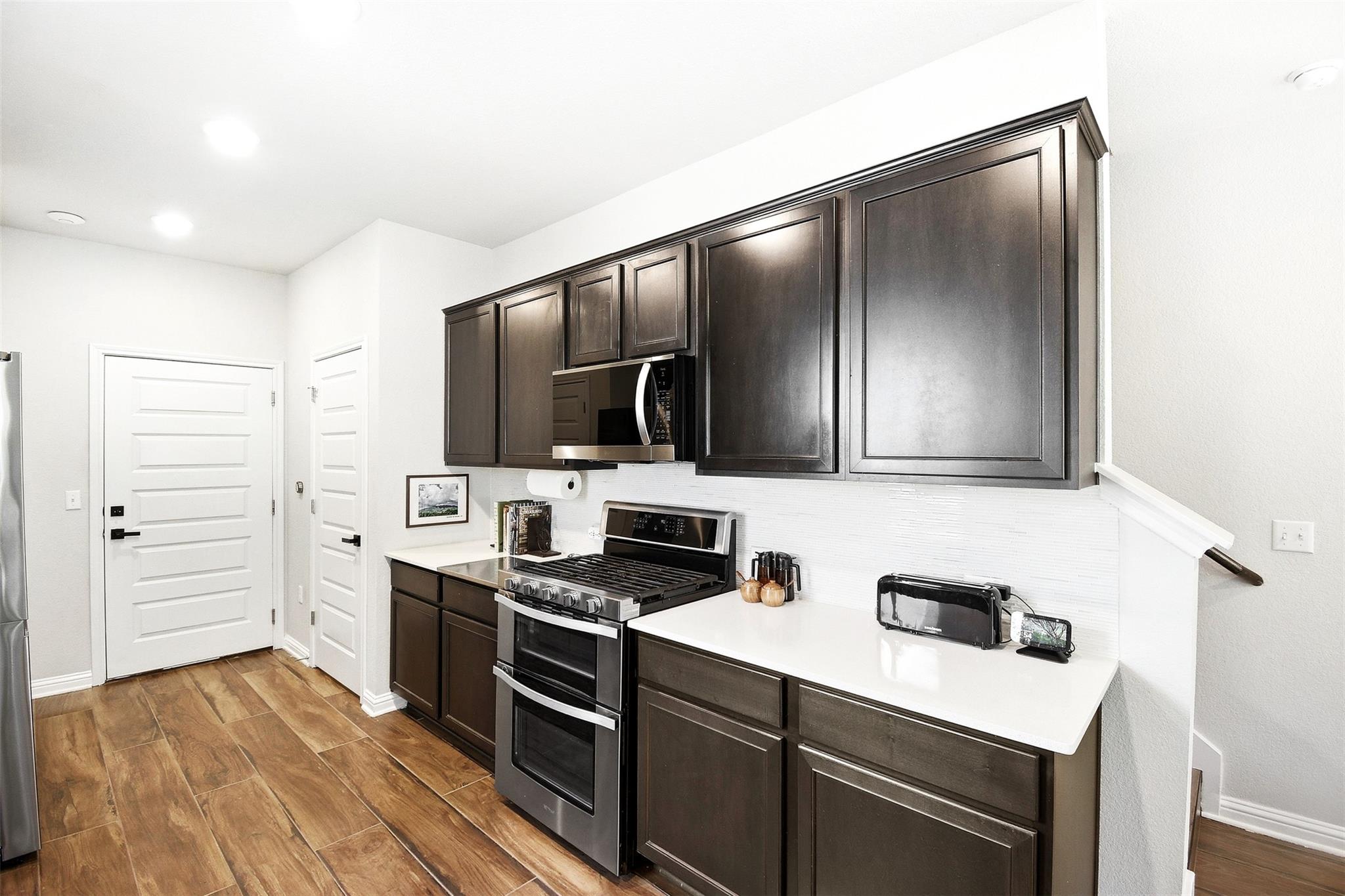 7706 Mandela Bnd, Austin, TX 78744