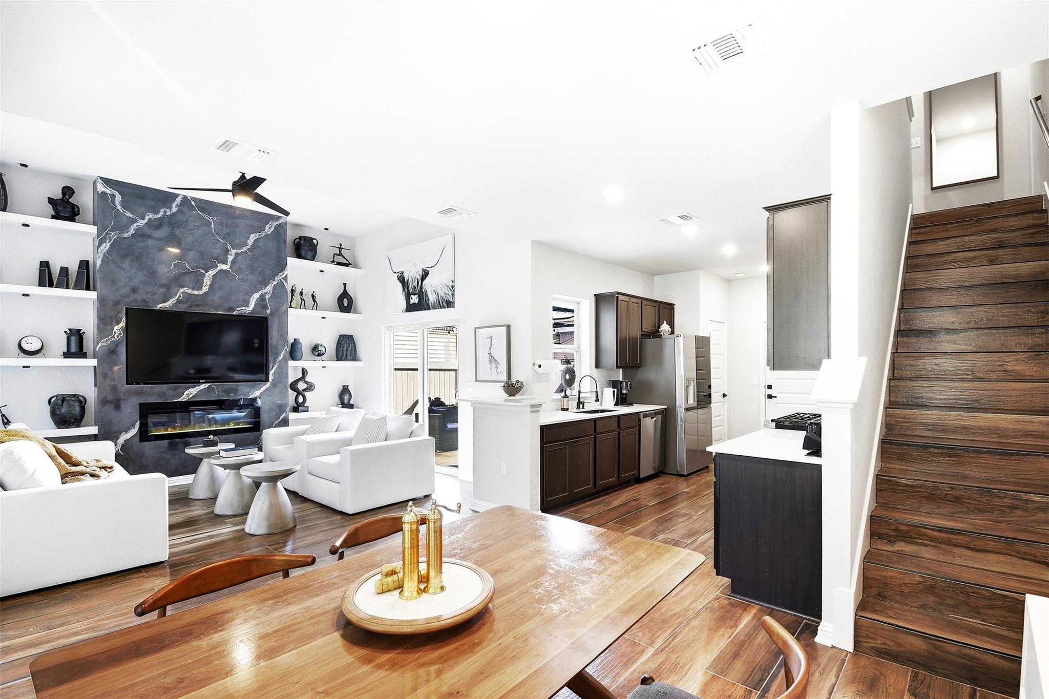 7706 Mandela Bnd, Austin, TX 78744