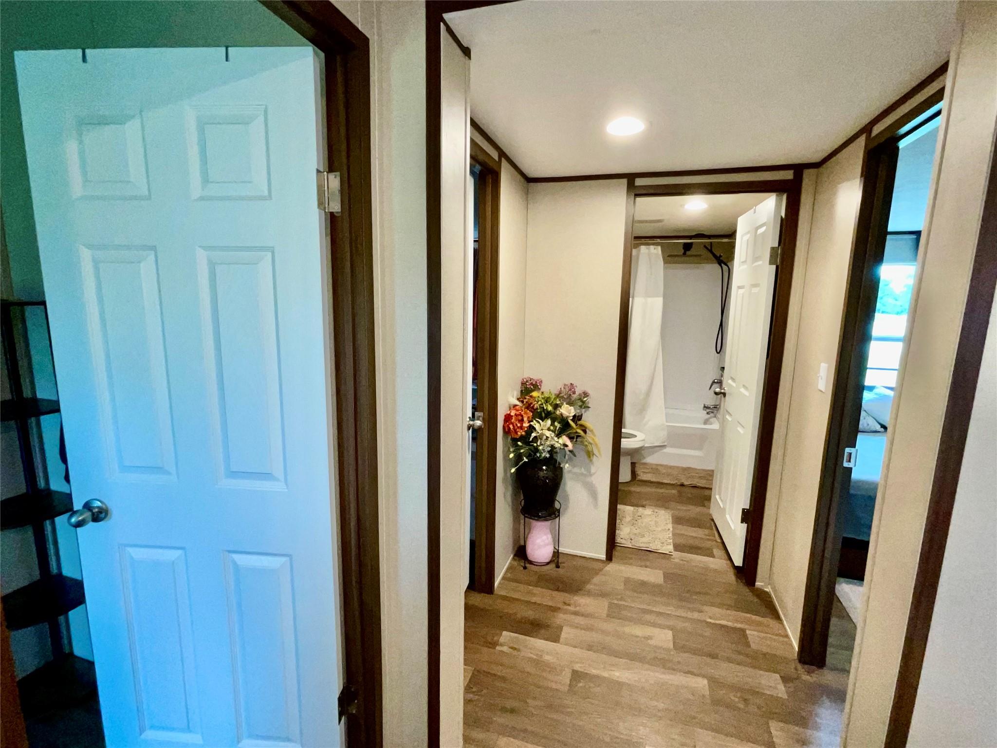 128 Ciervo St, Cedar Creek, TX 78612