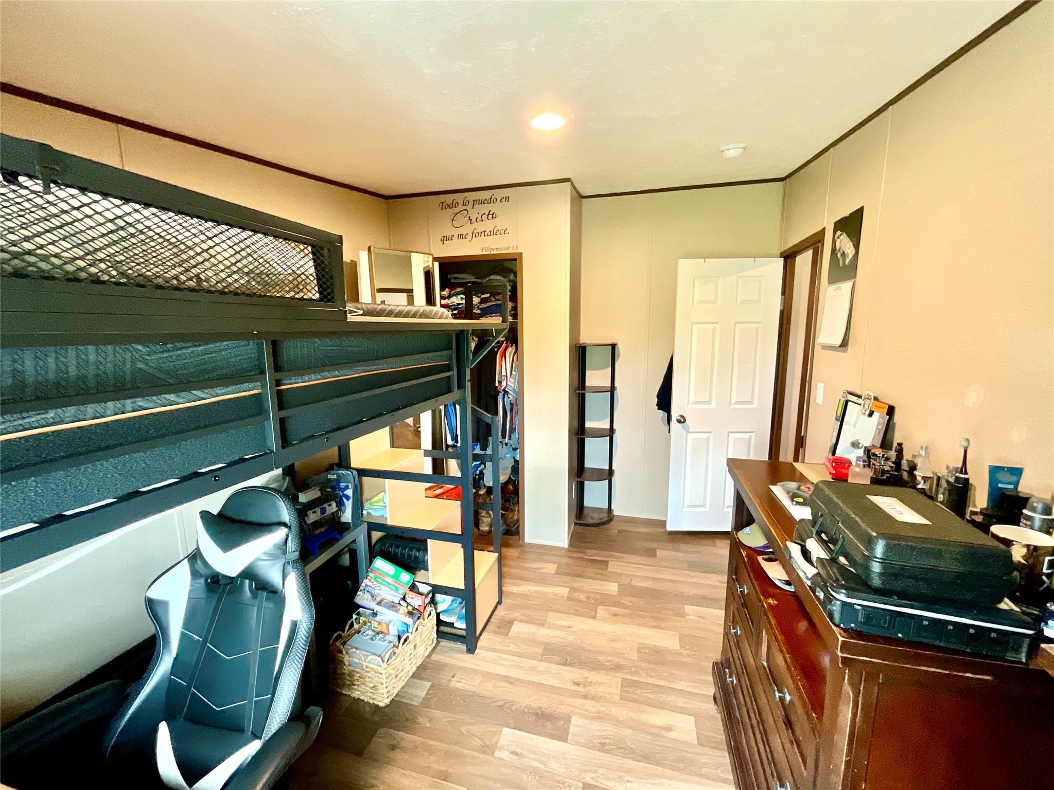 128 Ciervo St, Cedar Creek, TX 78612
