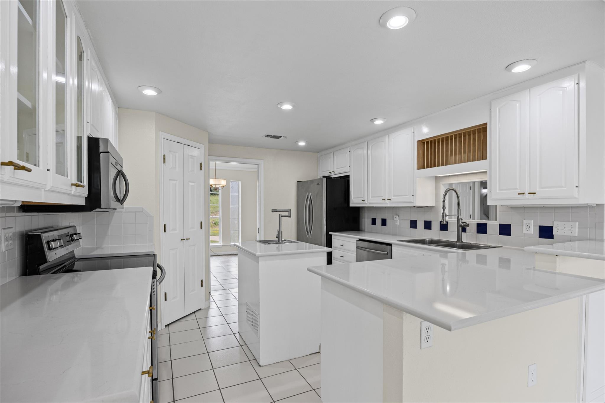 4205 Park Dr, Lago Vista, TX 78645