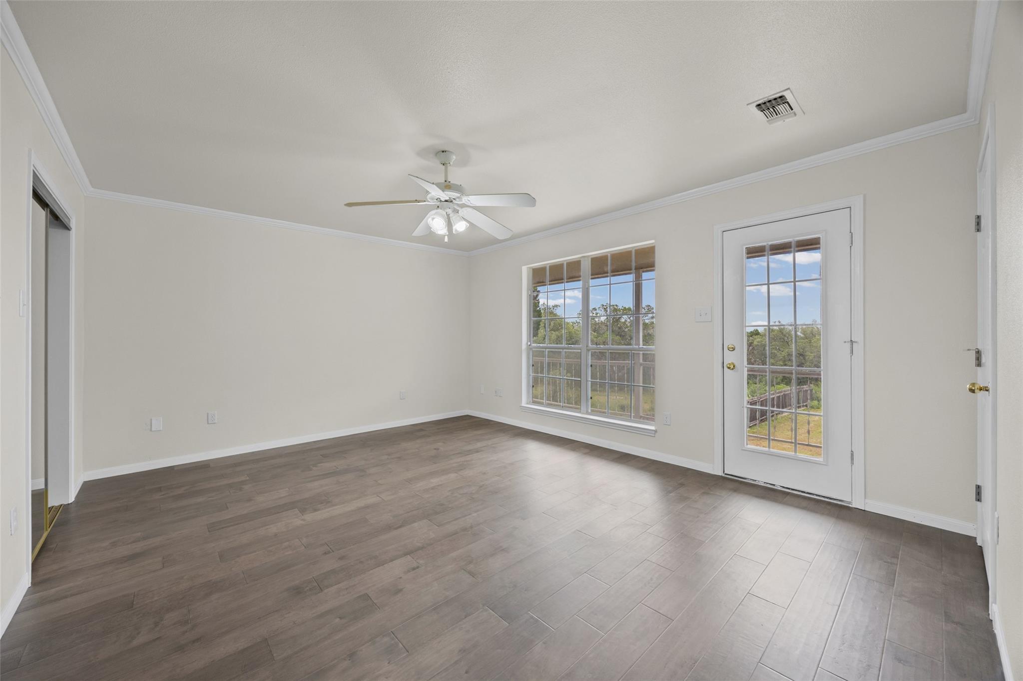 4205 Park Dr, Lago Vista, TX 78645