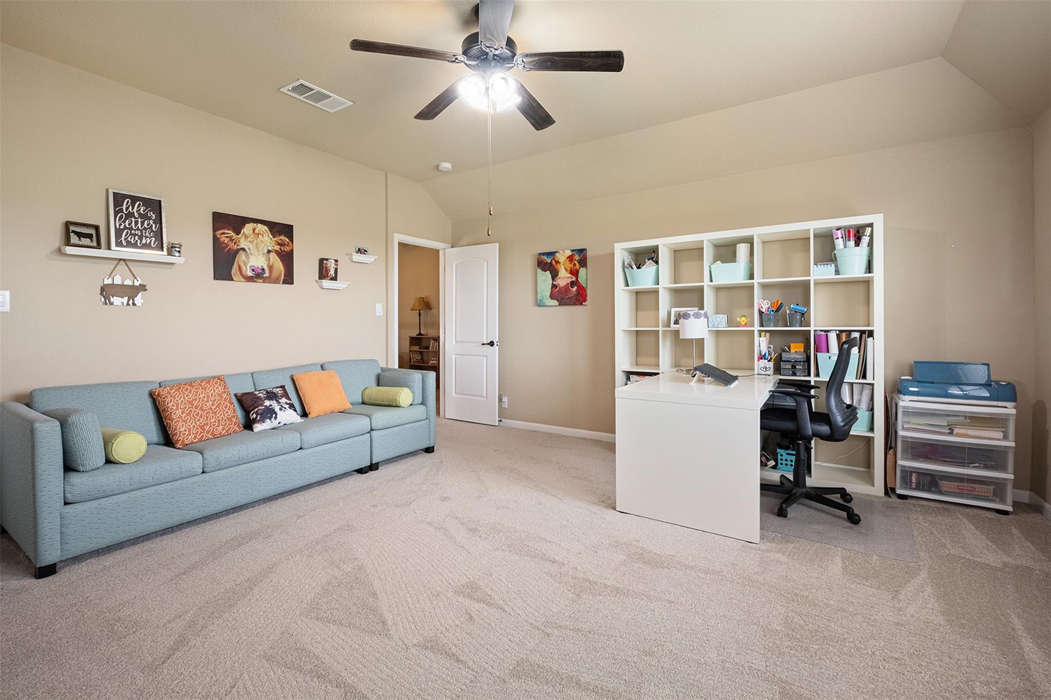 102 McCoy Cir, Bastrop, TX 78602