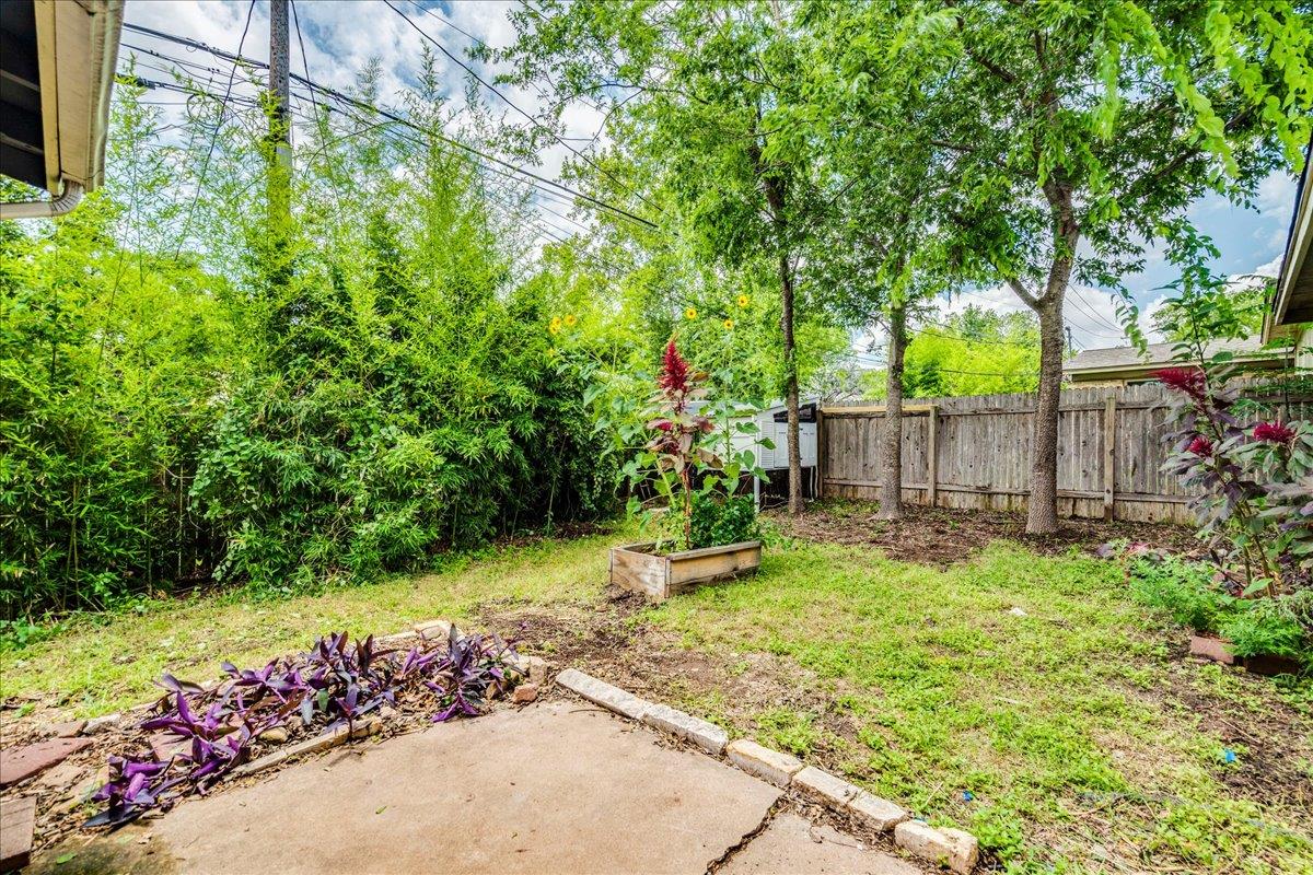 1417 Braes Ridge Dr # B, Austin, TX 78723