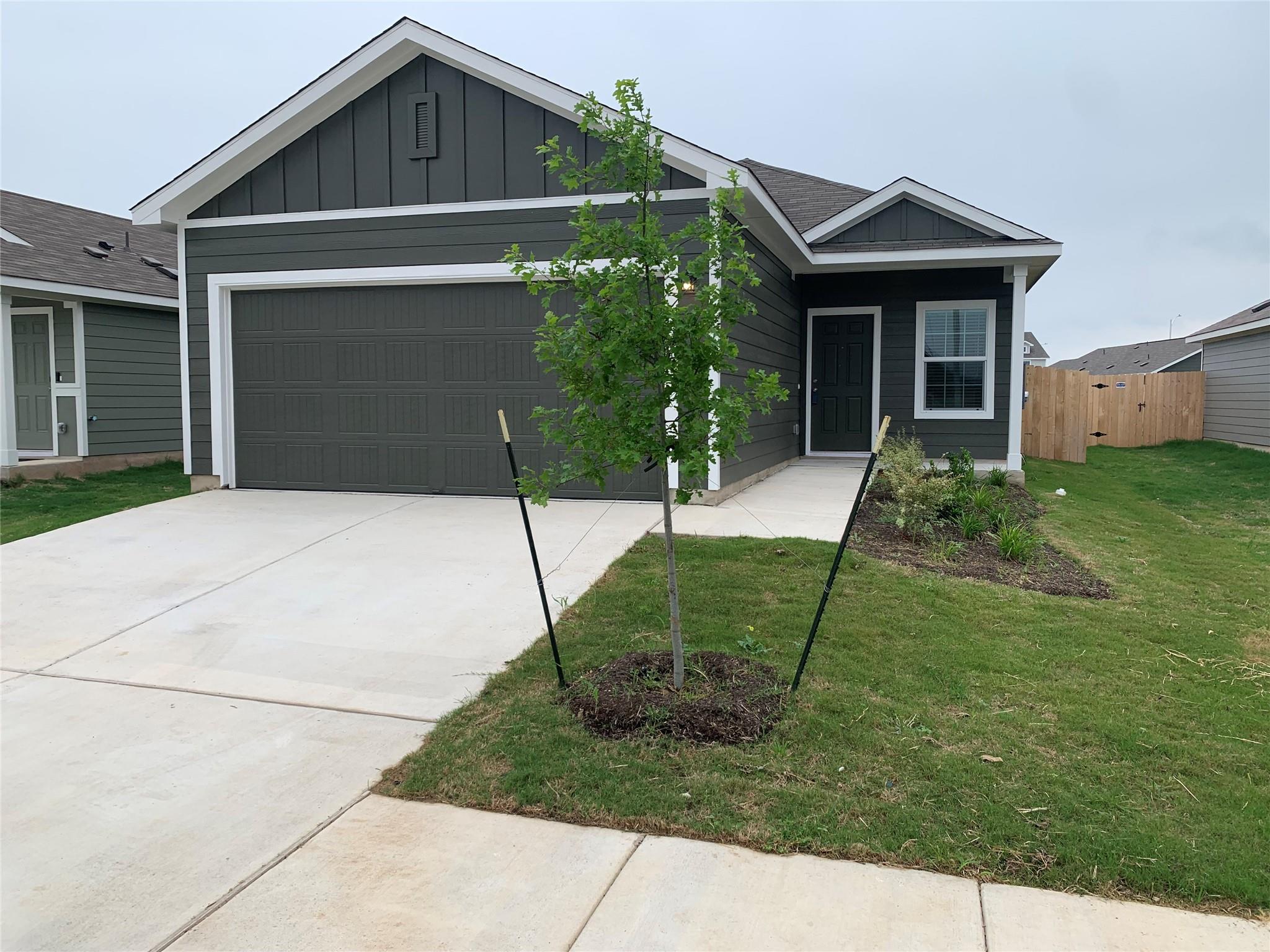 427 Bullhead Rd, Bastrop, TX 78602