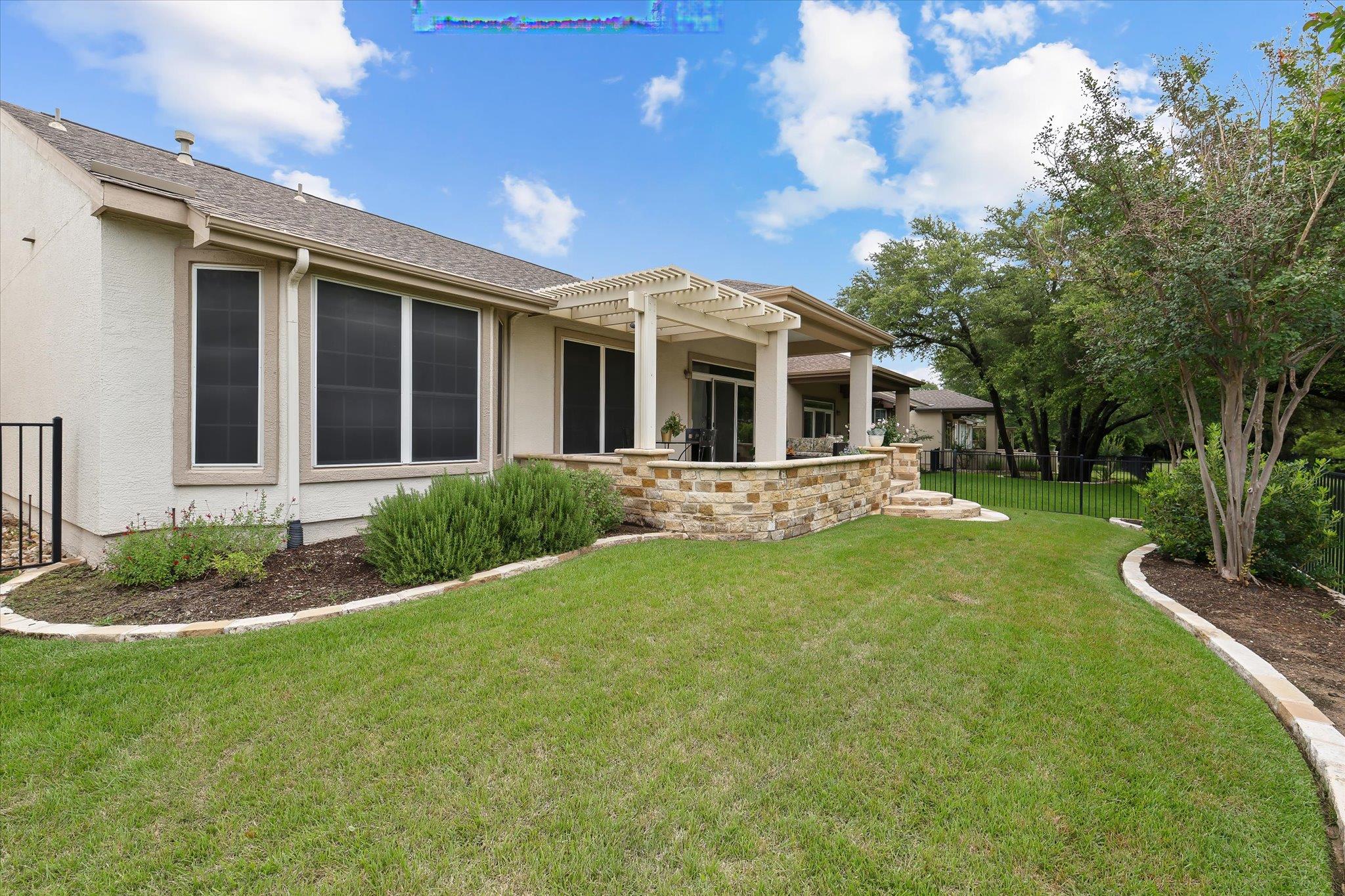 402 Deer Meadow Cir, Georgetown, TX 78633