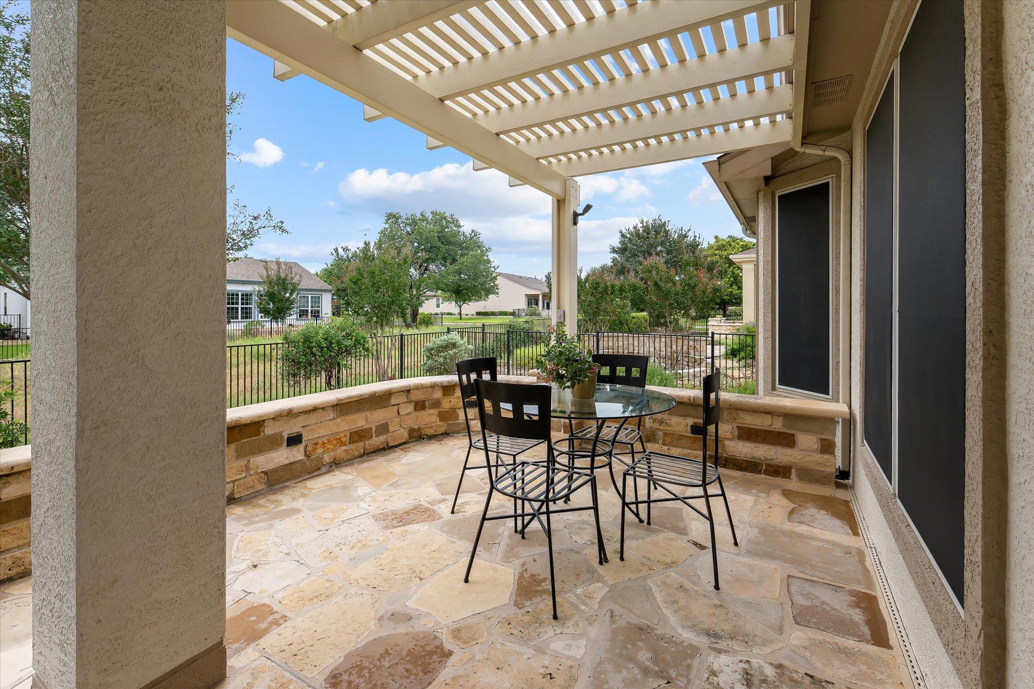 402 Deer Meadow Cir, Georgetown, TX 78633