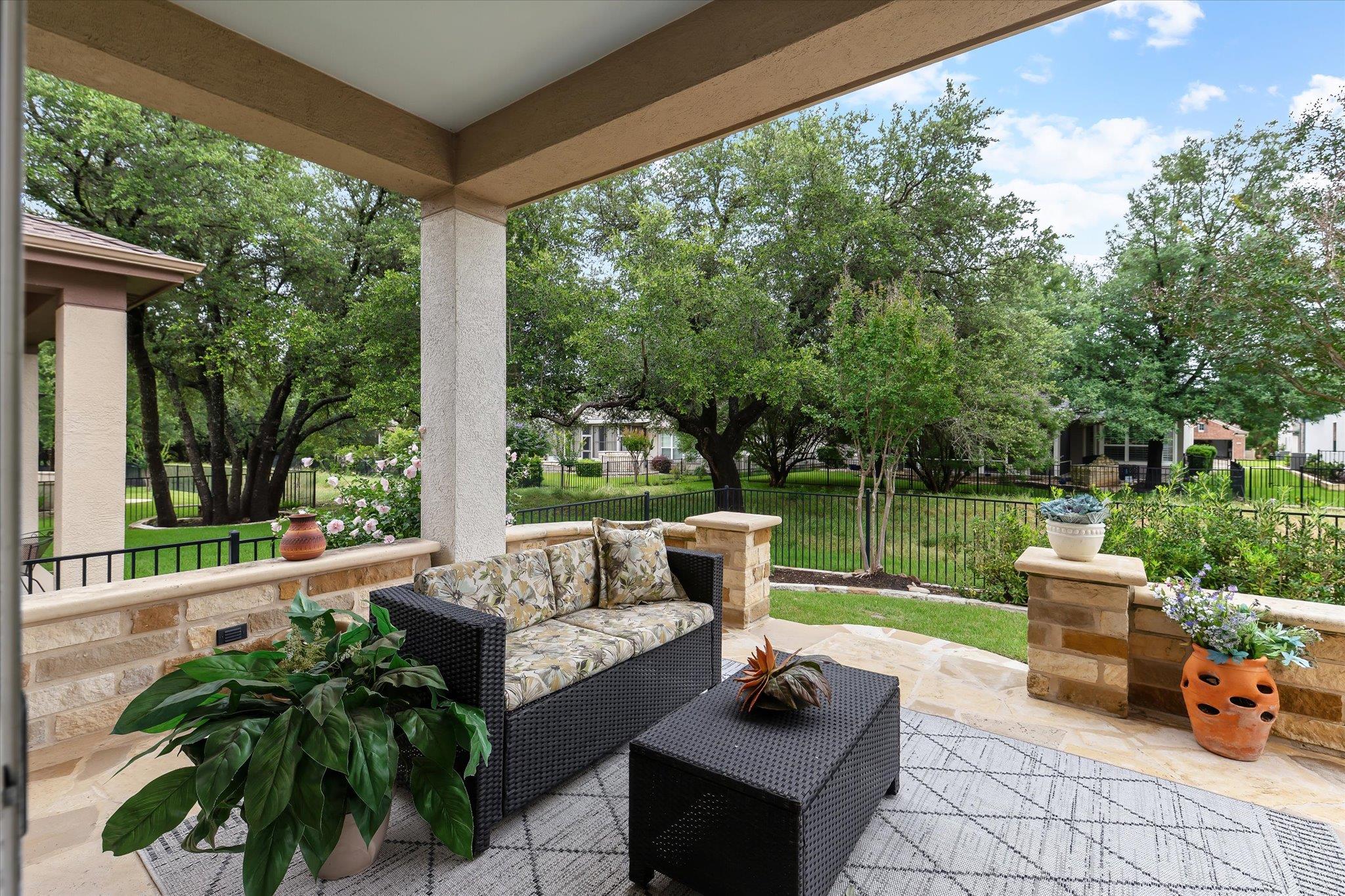 402 Deer Meadow Cir, Georgetown, TX 78633