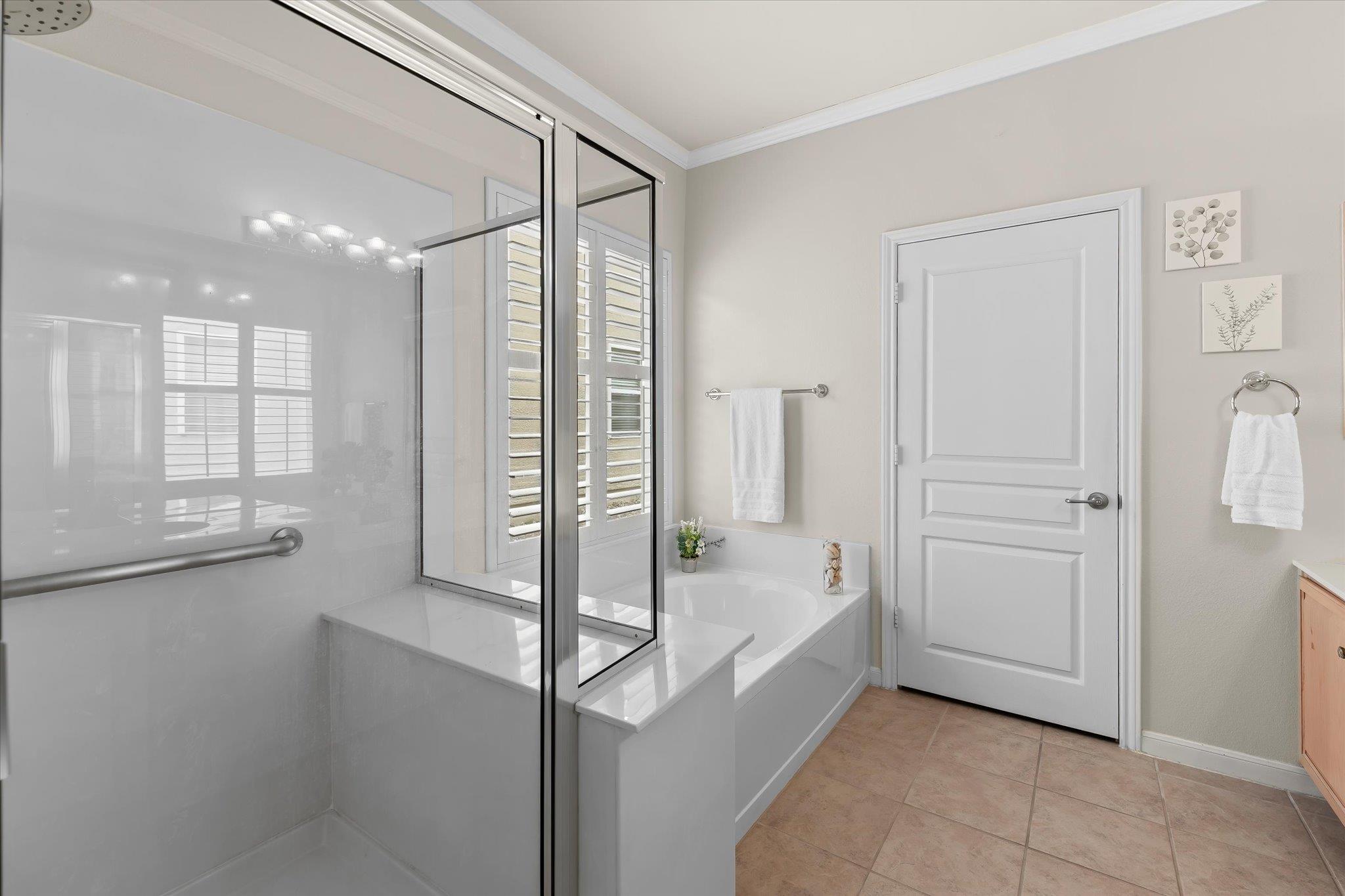402 Deer Meadow Cir, Georgetown, TX 78633
