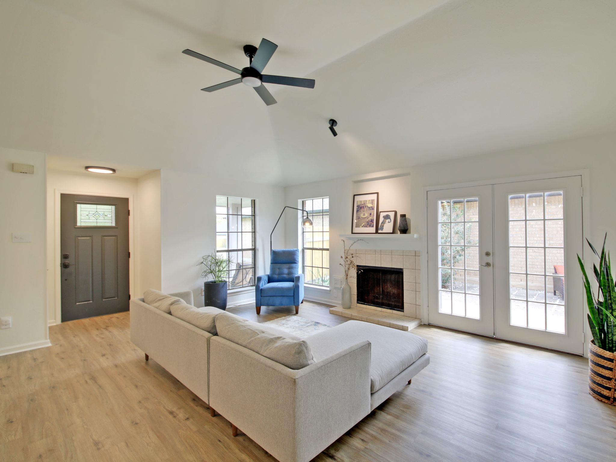 603 Saunders Dr, Round Rock, TX 78664