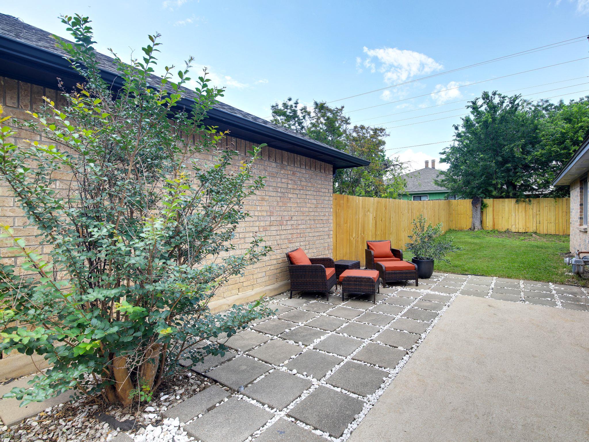 603 Saunders Dr, Round Rock, TX 78664
