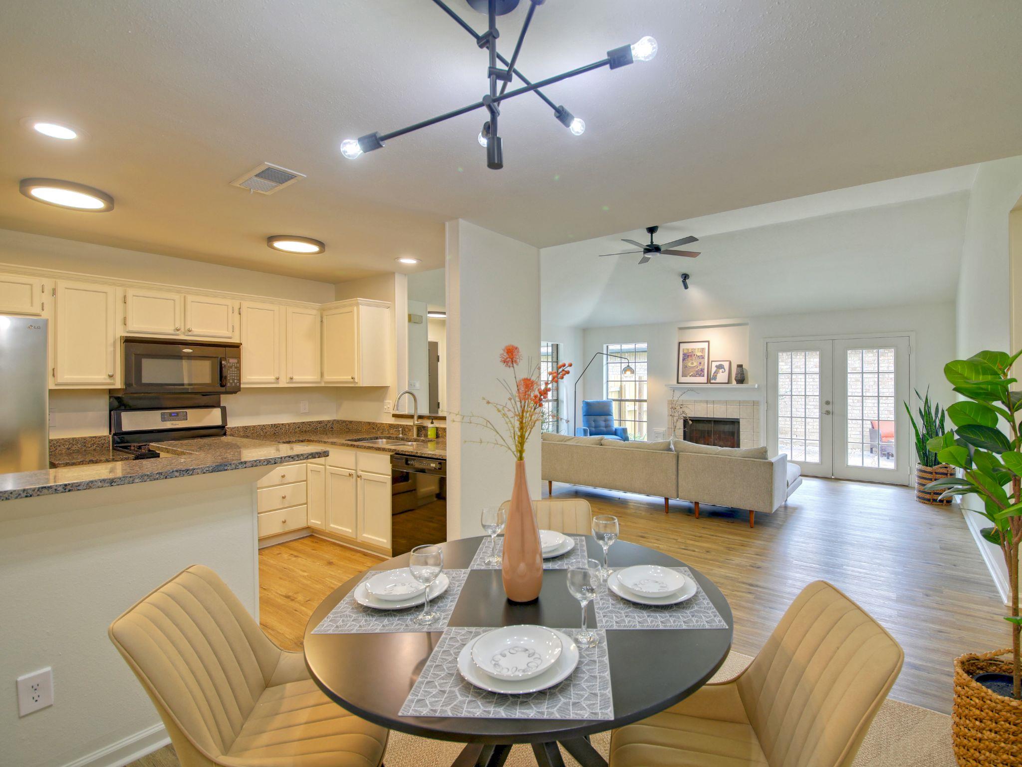 603 Saunders Dr, Round Rock, TX 78664