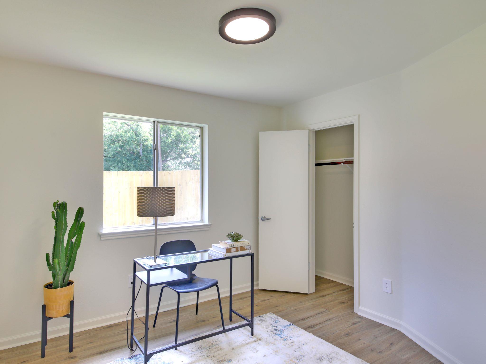 603 Saunders Dr, Round Rock, TX 78664