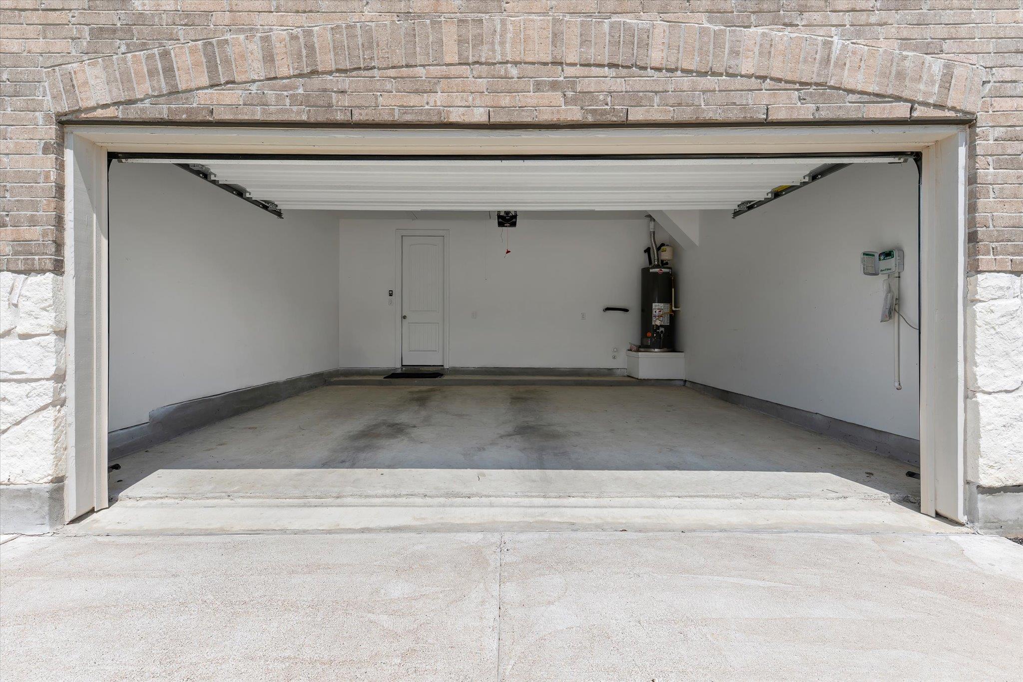 121 Shagbark Trl, Bastrop, TX 78602