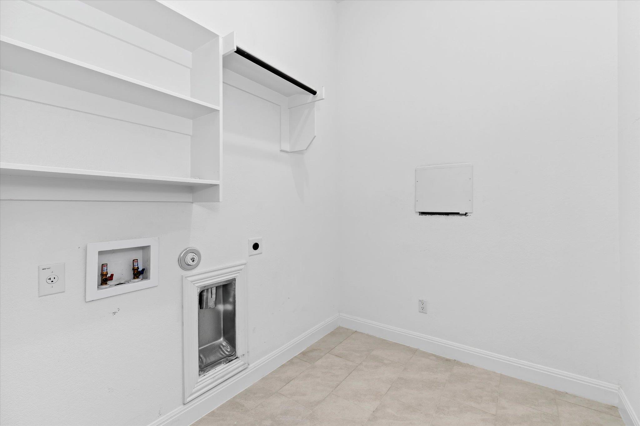 121 Shagbark Trl, Bastrop, TX 78602
