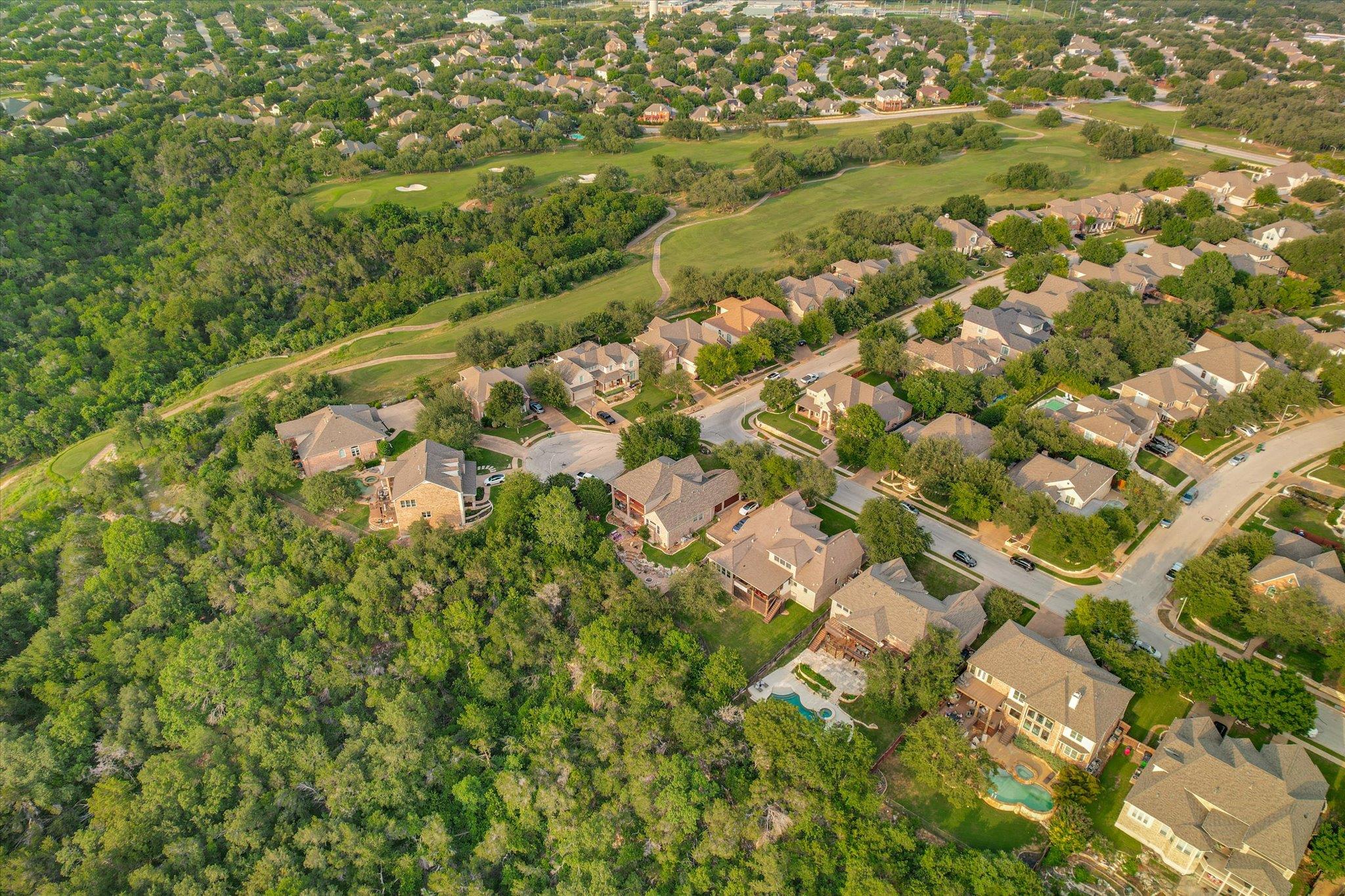 2803 Welton Cliff Dr, Cedar Park, TX 78613