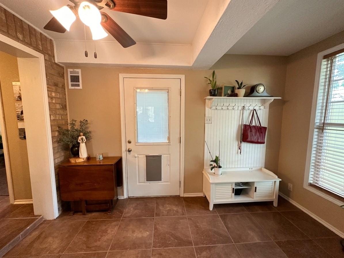 1100 Windy Hill Rd, Harker Heights, TX 76548