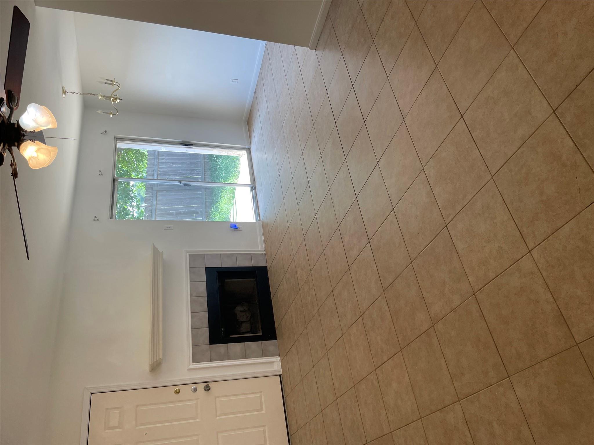 105 Axis Deer Trl # A, Hutto, TX 78634