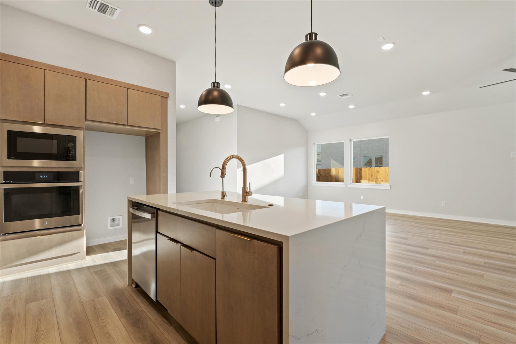 113 McDougall Pass, Liberty Hill, TX 78642