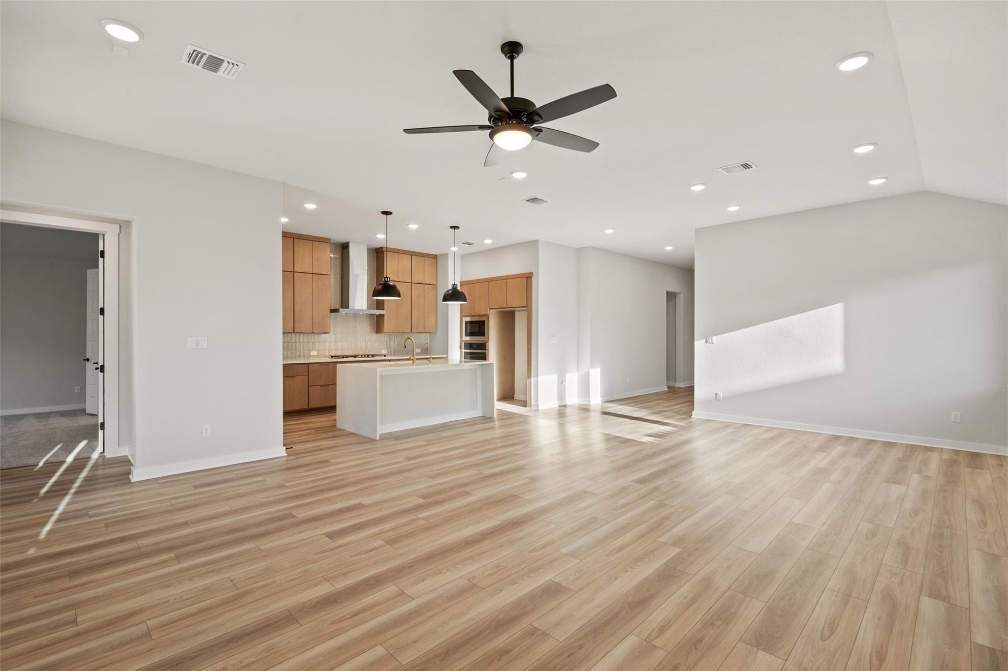 113 McDougall Pass, Liberty Hill, TX 78642