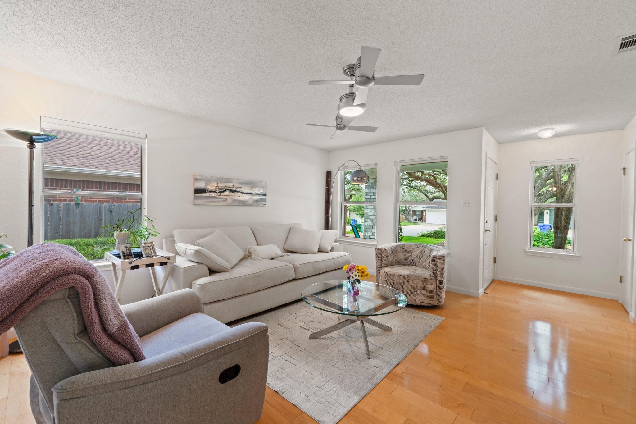 1603 Carriage Hills Trl, Cedar Park, TX 78613