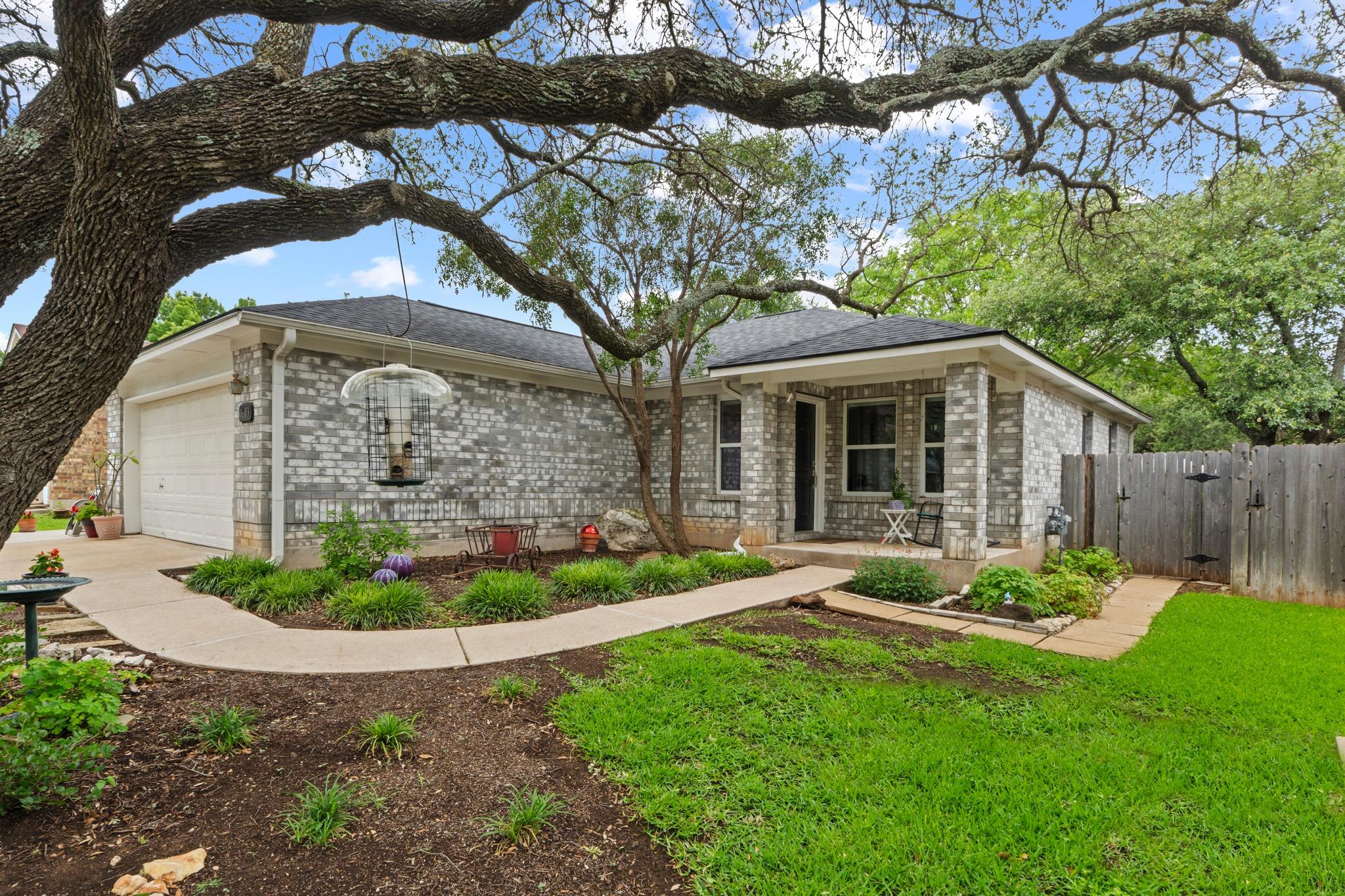 1603 Carriage Hills Trl, Cedar Park, TX 78613