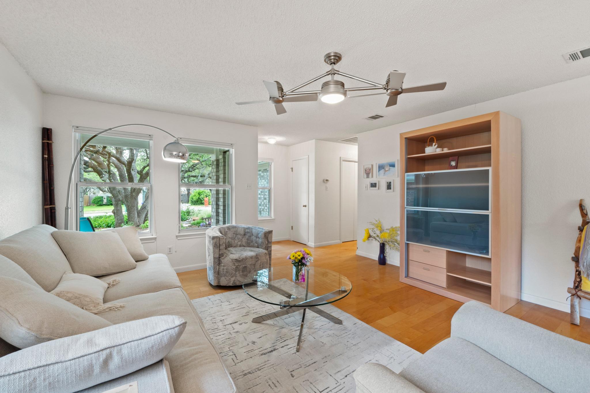 1603 Carriage Hills Trl, Cedar Park, TX 78613