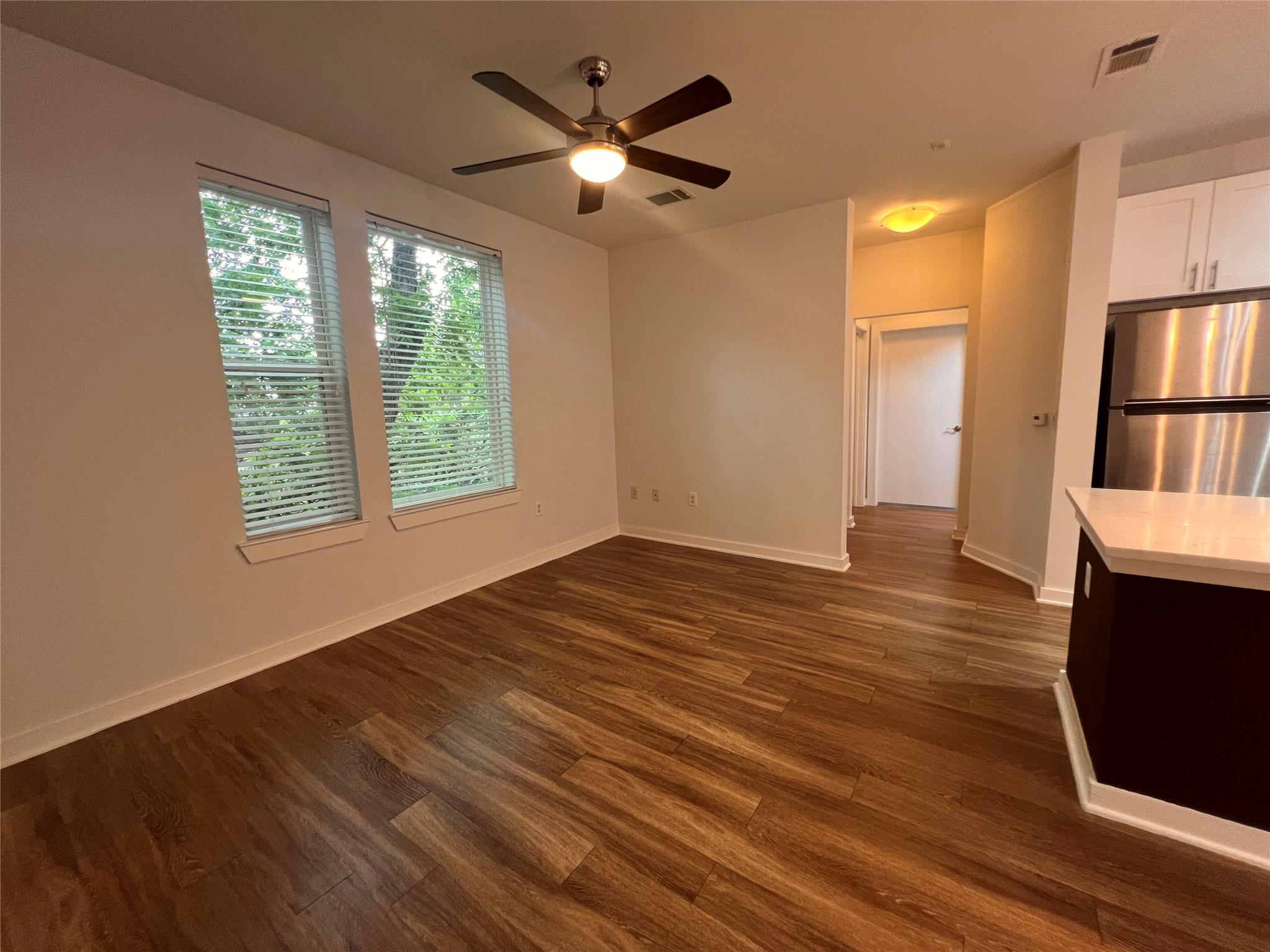 1900 Barton Springs Rd # 4041, Austin, TX 78704
