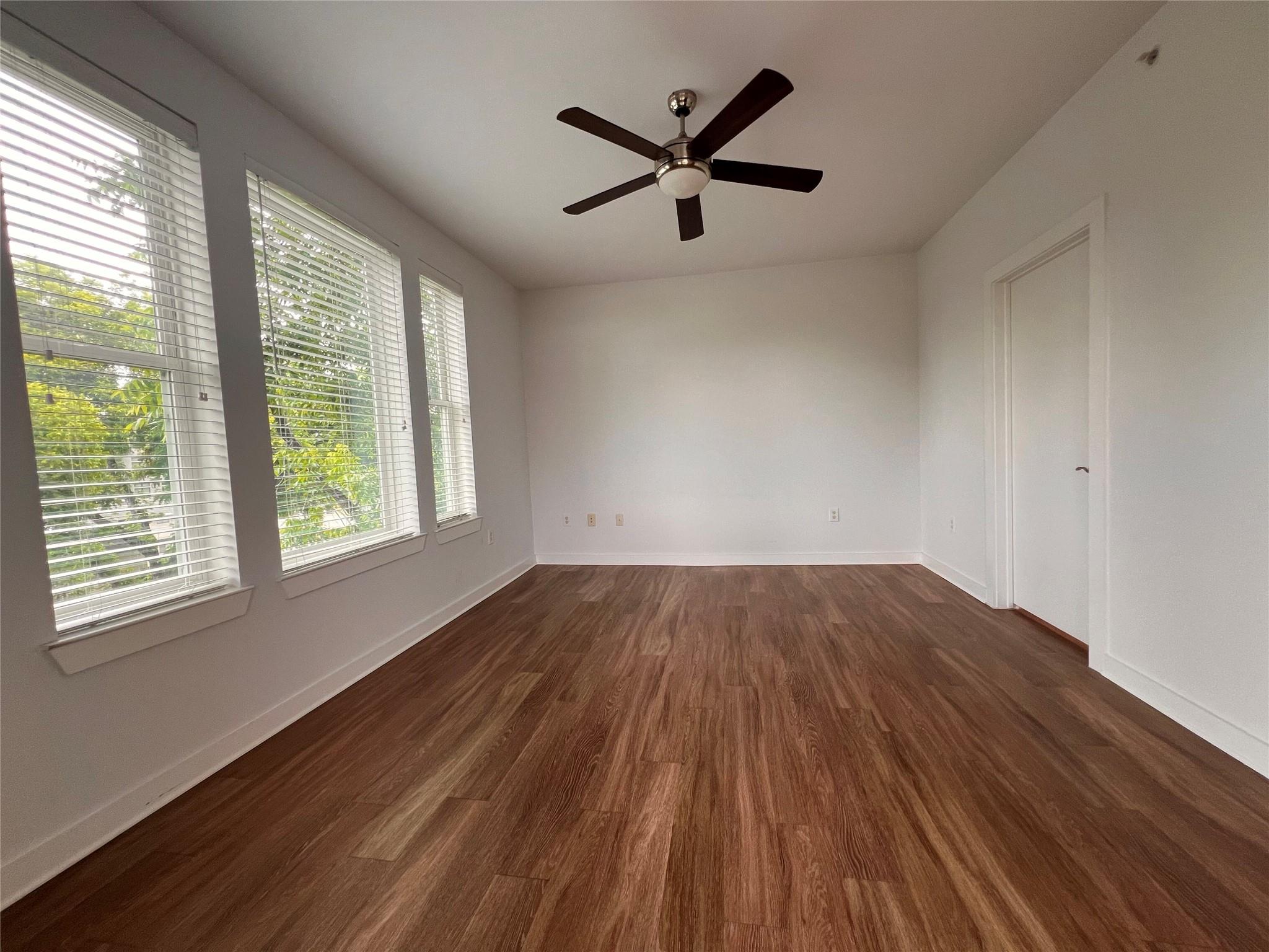 1900 Barton Springs Rd # 4041, Austin, TX 78704