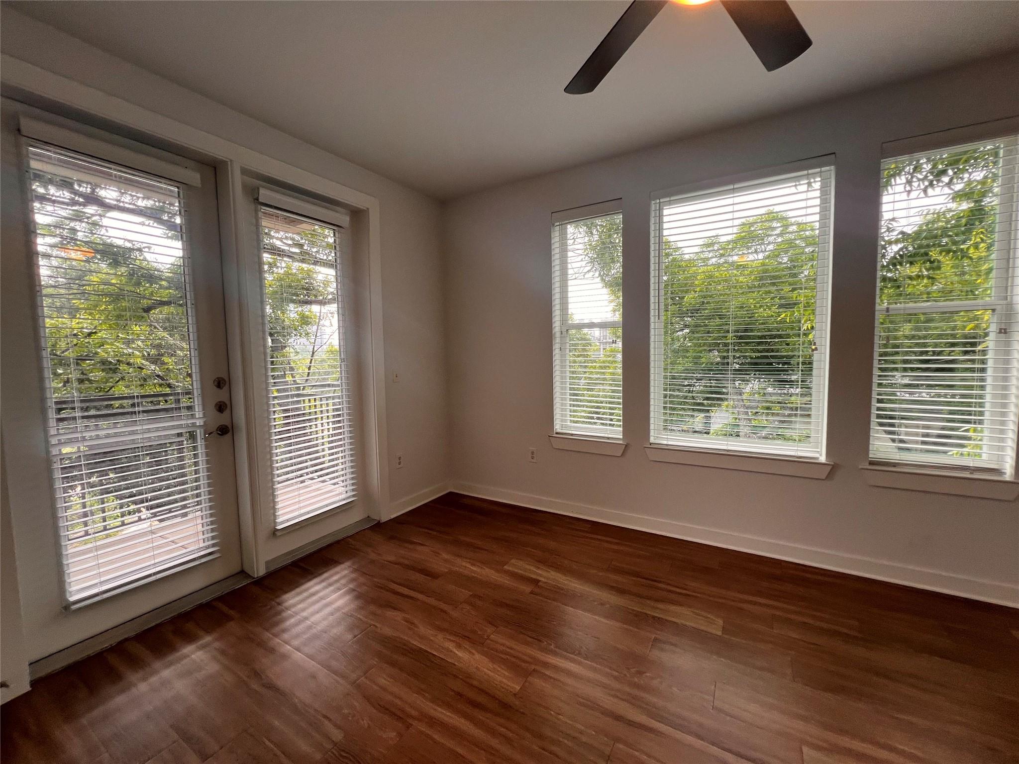1900 Barton Springs Rd # 4041, Austin, TX 78704