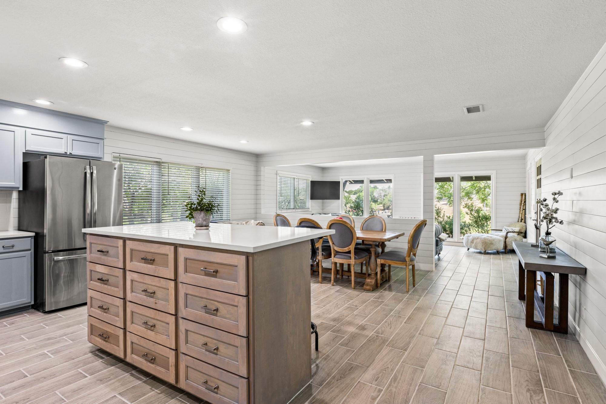 810 River Rd, Wimberley, TX 78676