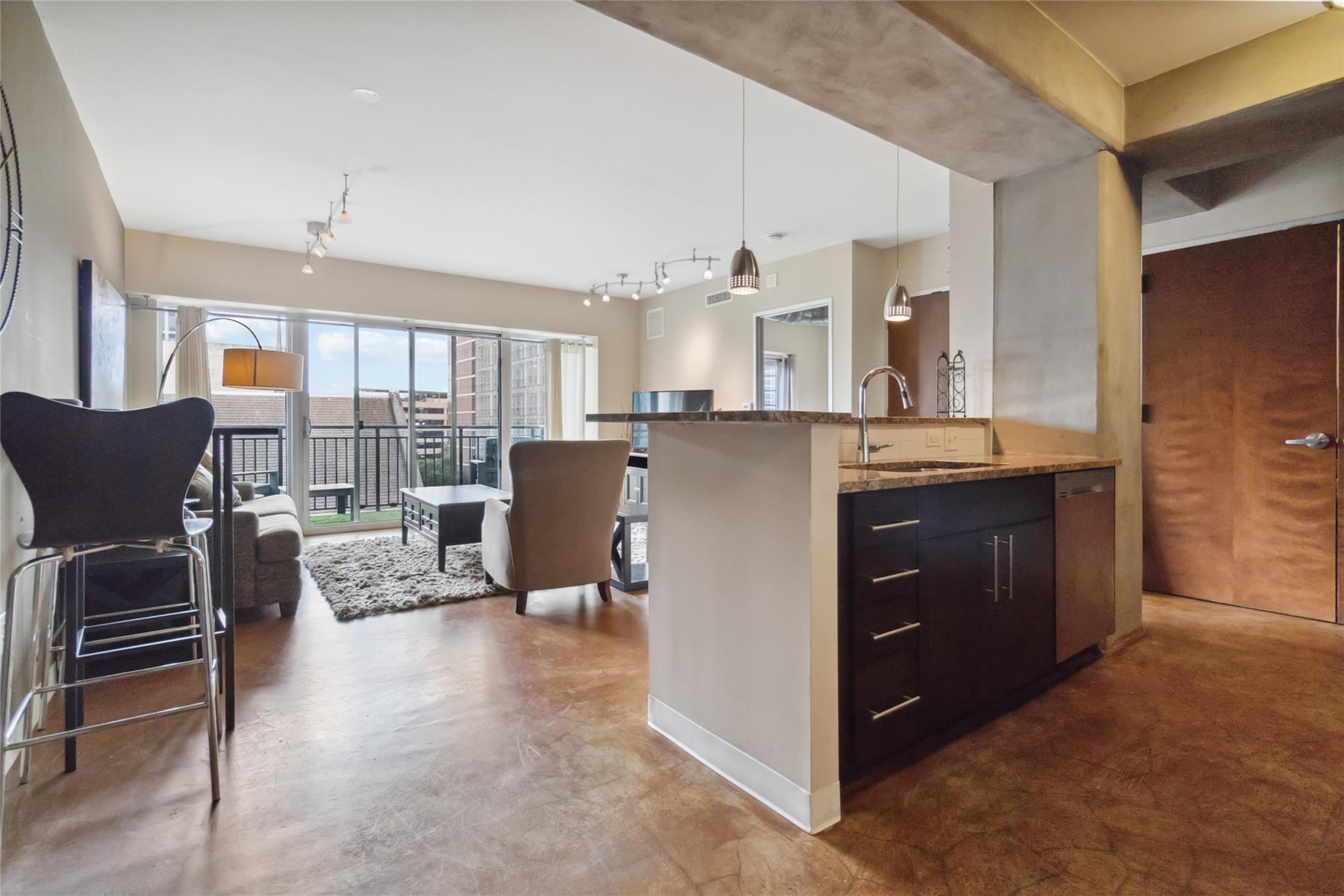 800 Brazos St # 803, Austin, TX 78701