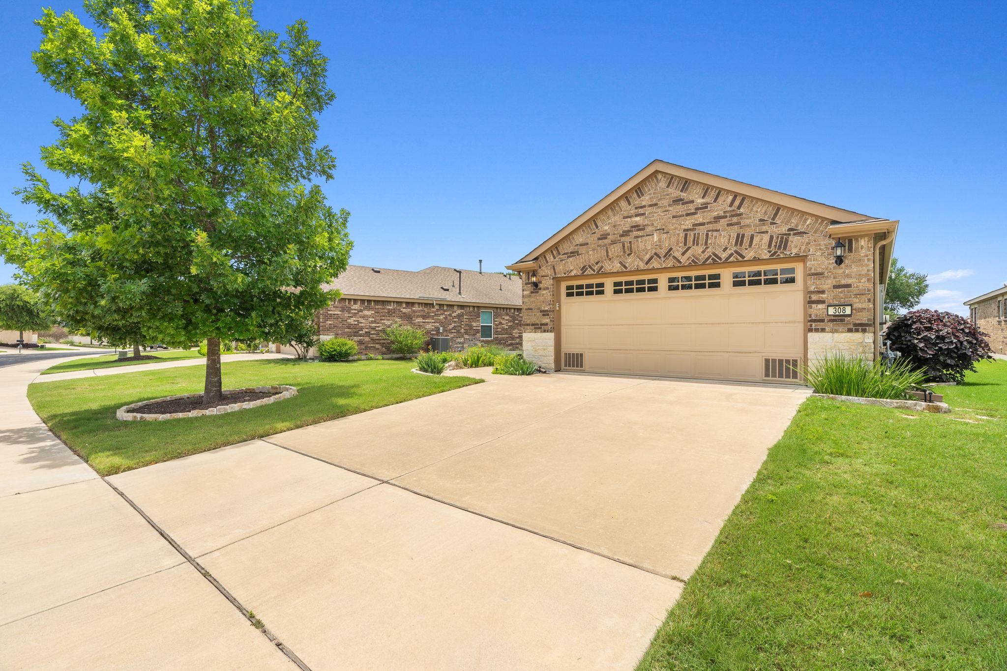 308 Holiday Creek Ln, Georgetown, TX 78633