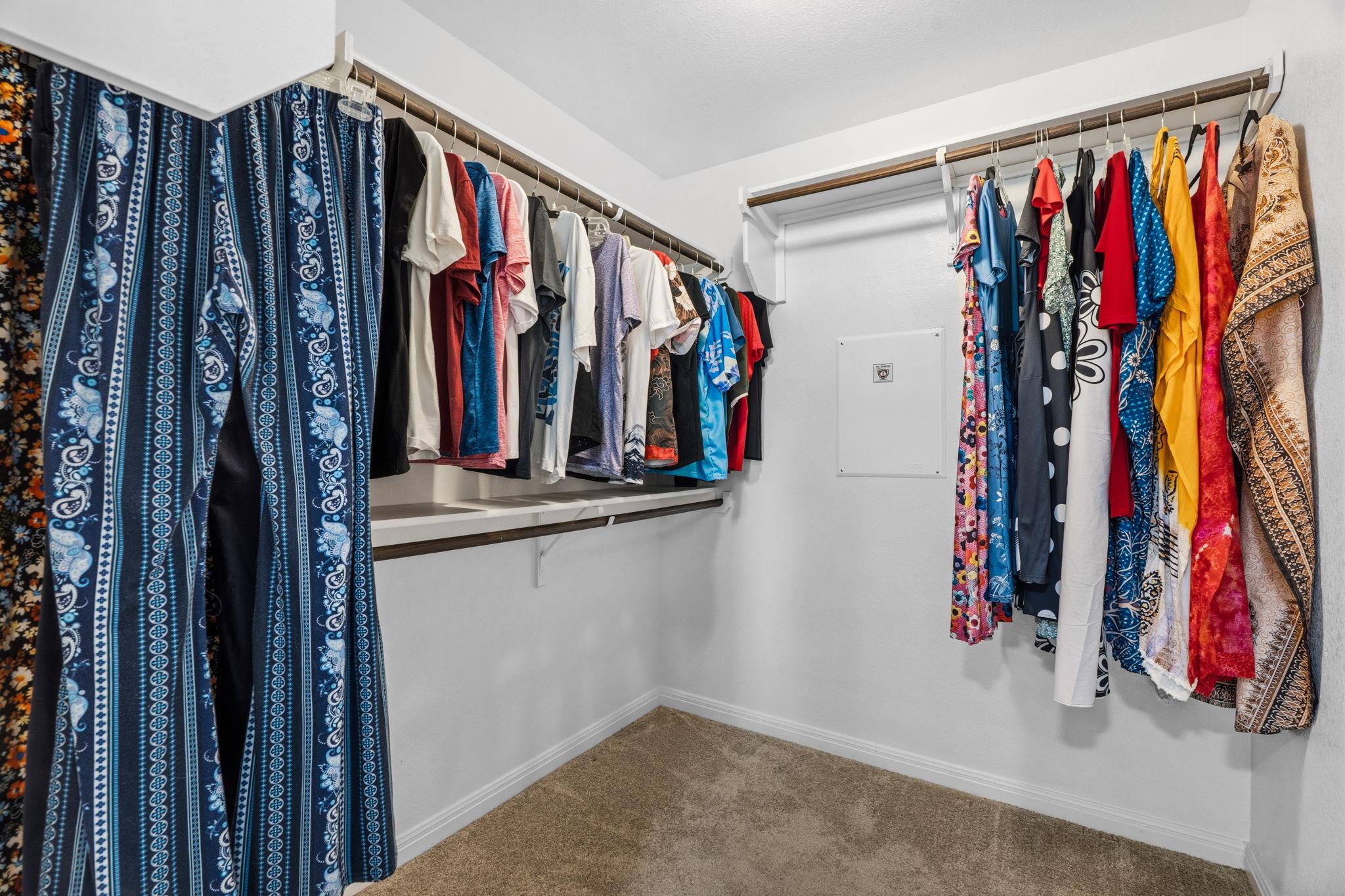 308 Holiday Creek Ln, Georgetown, TX 78633