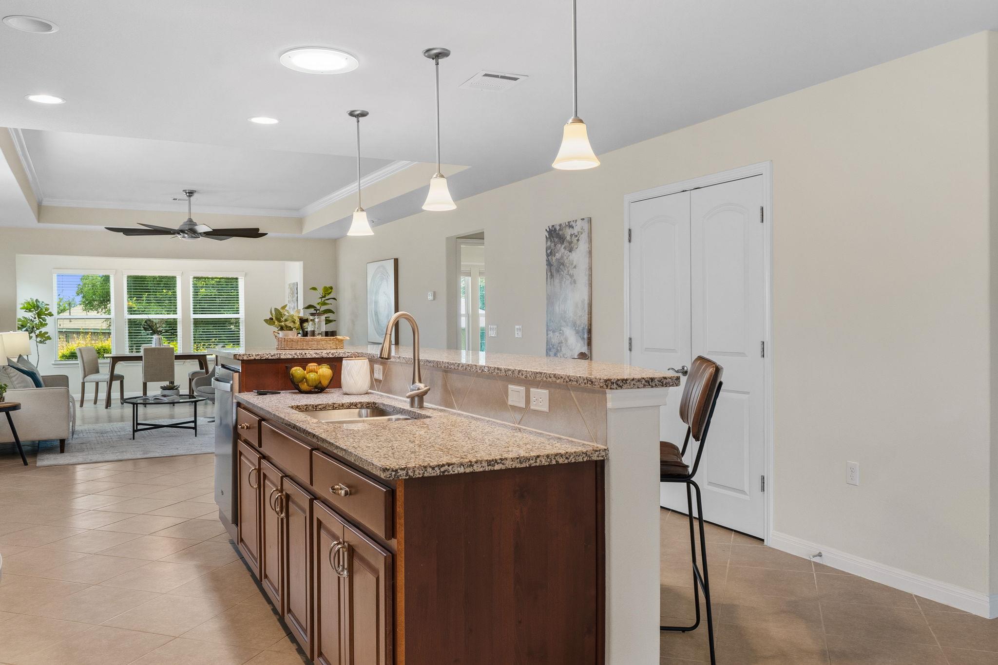 308 Holiday Creek Ln, Georgetown, TX 78633
