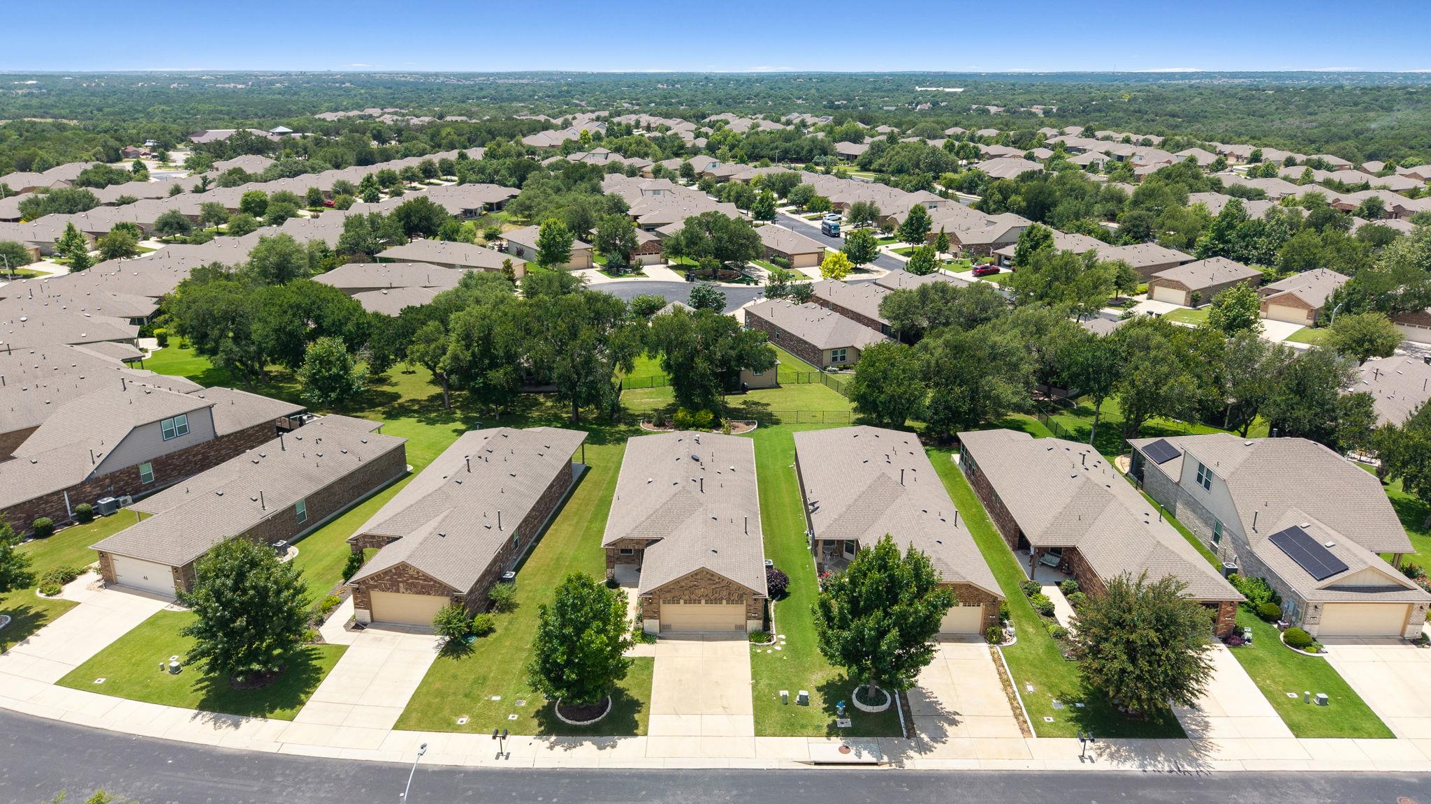 308 Holiday Creek Ln, Georgetown, TX 78633