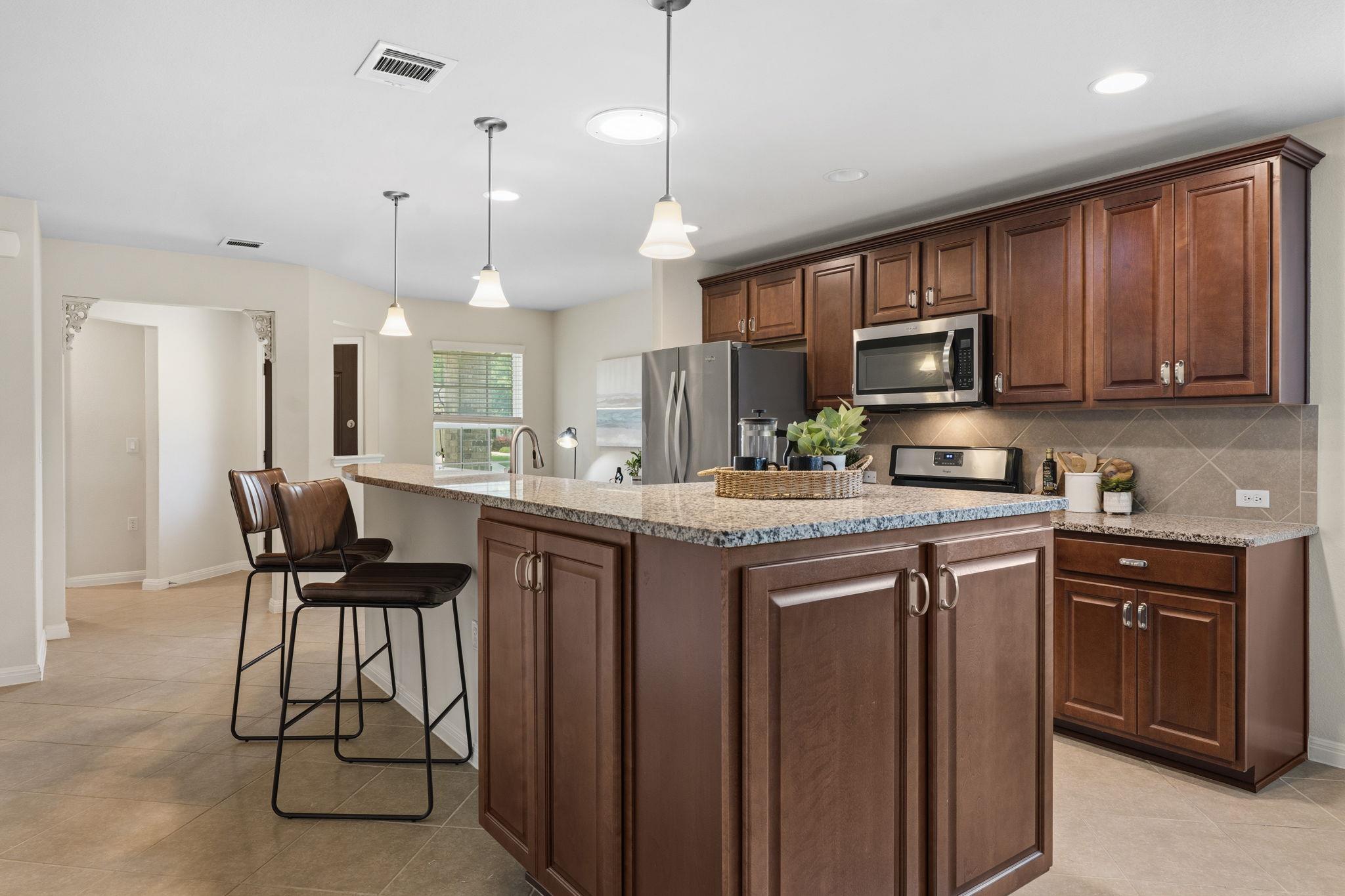 308 Holiday Creek Ln, Georgetown, TX 78633