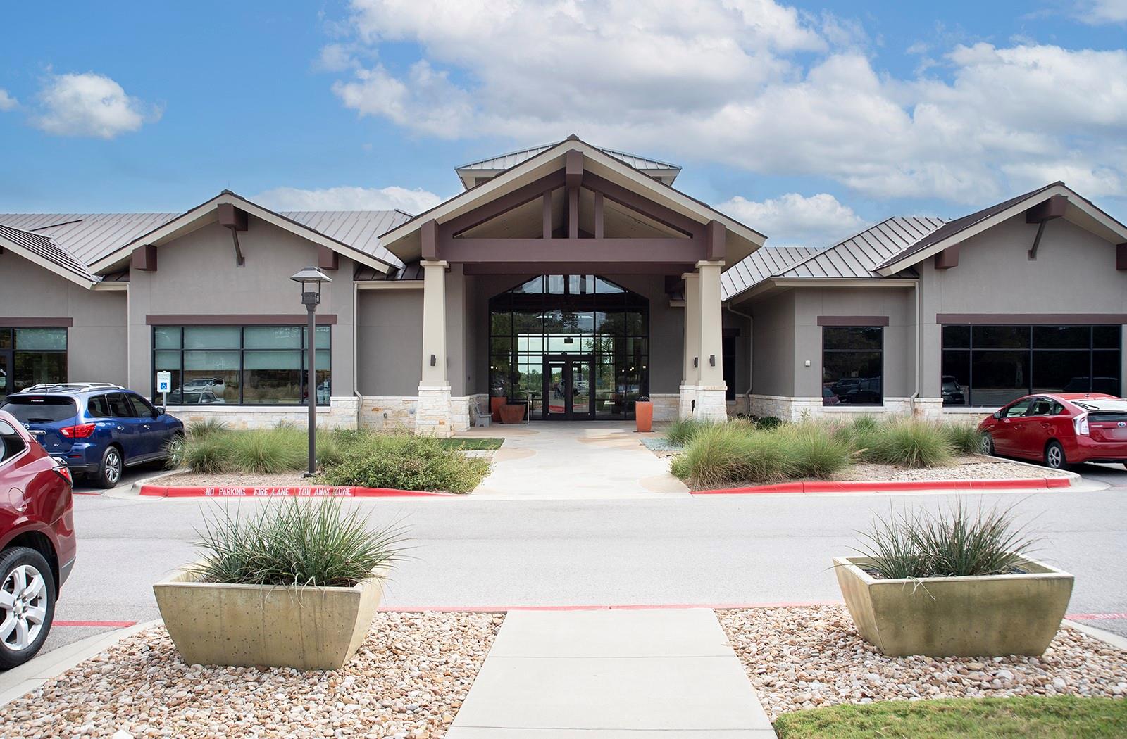 308 Holiday Creek Ln, Georgetown, TX 78633