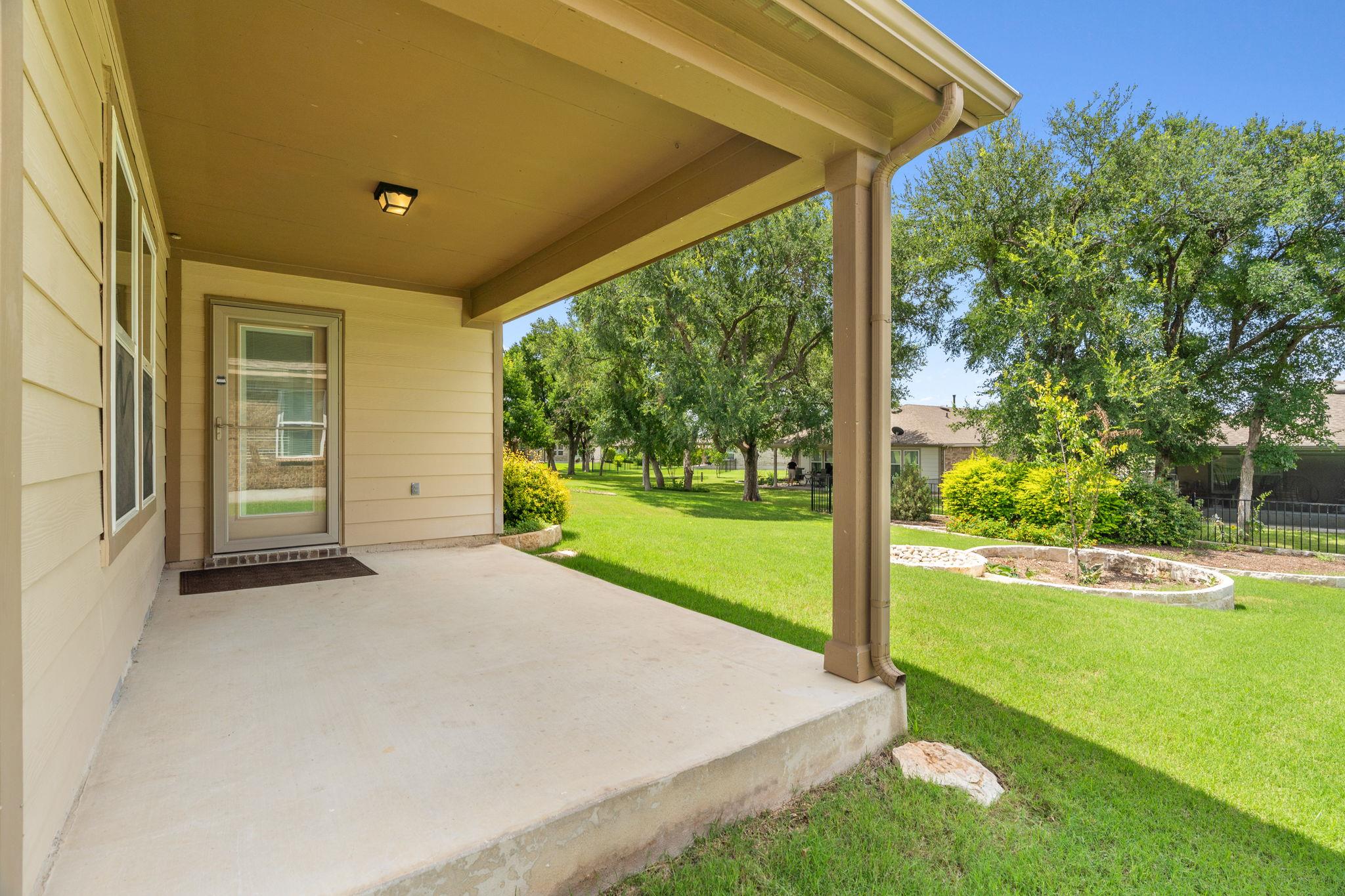 308 Holiday Creek Ln, Georgetown, TX 78633