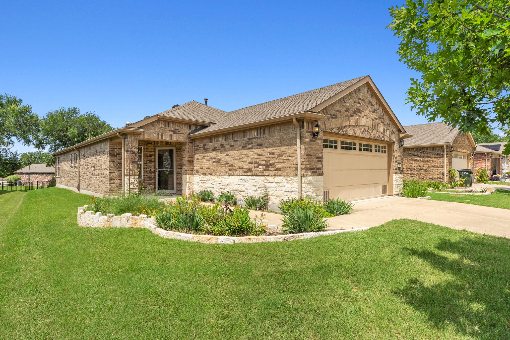 308 Holiday Creek Ln, Georgetown, TX 78633