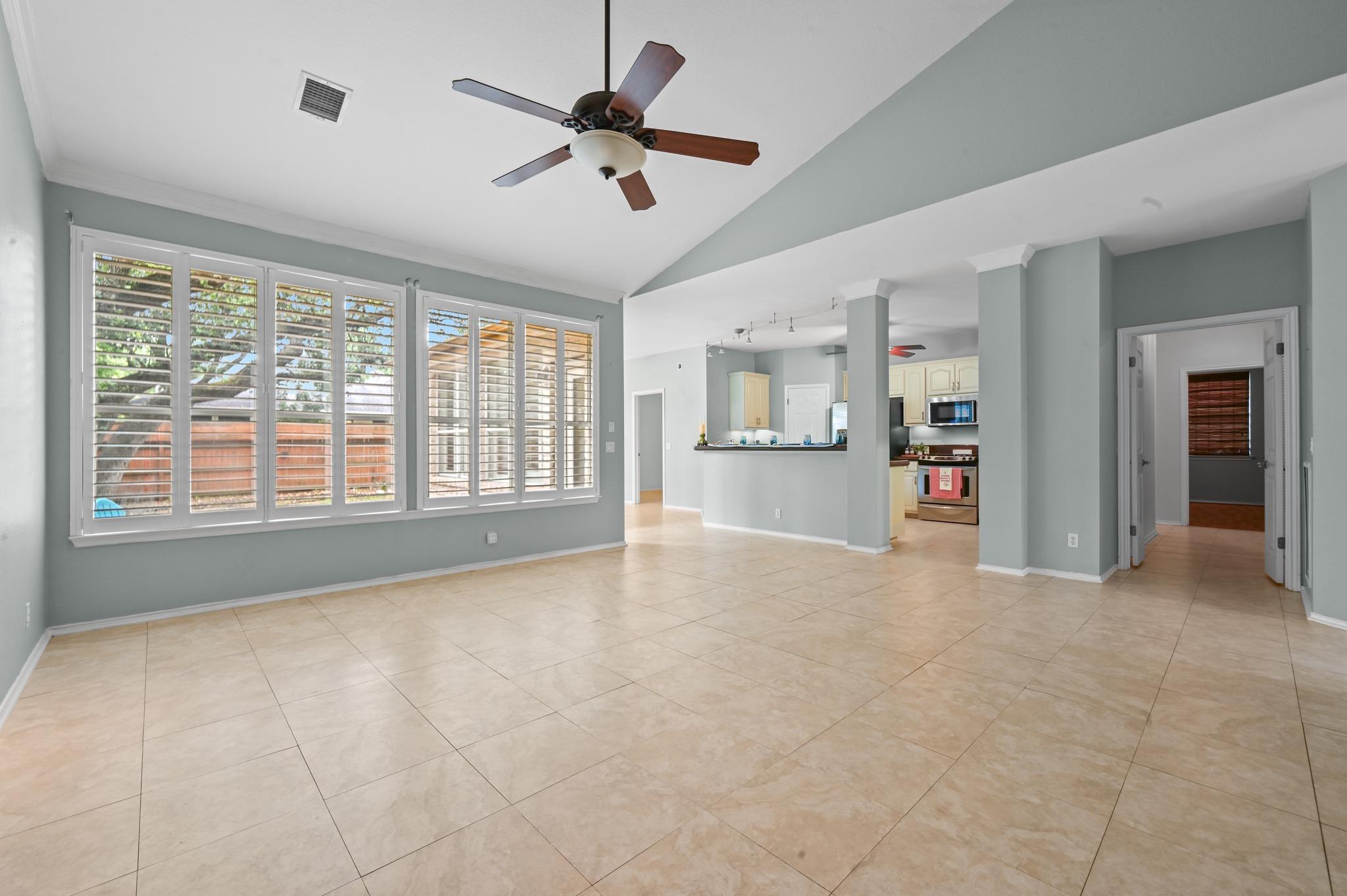 5313 Moon Shadow Dr, Austin, TX 78735