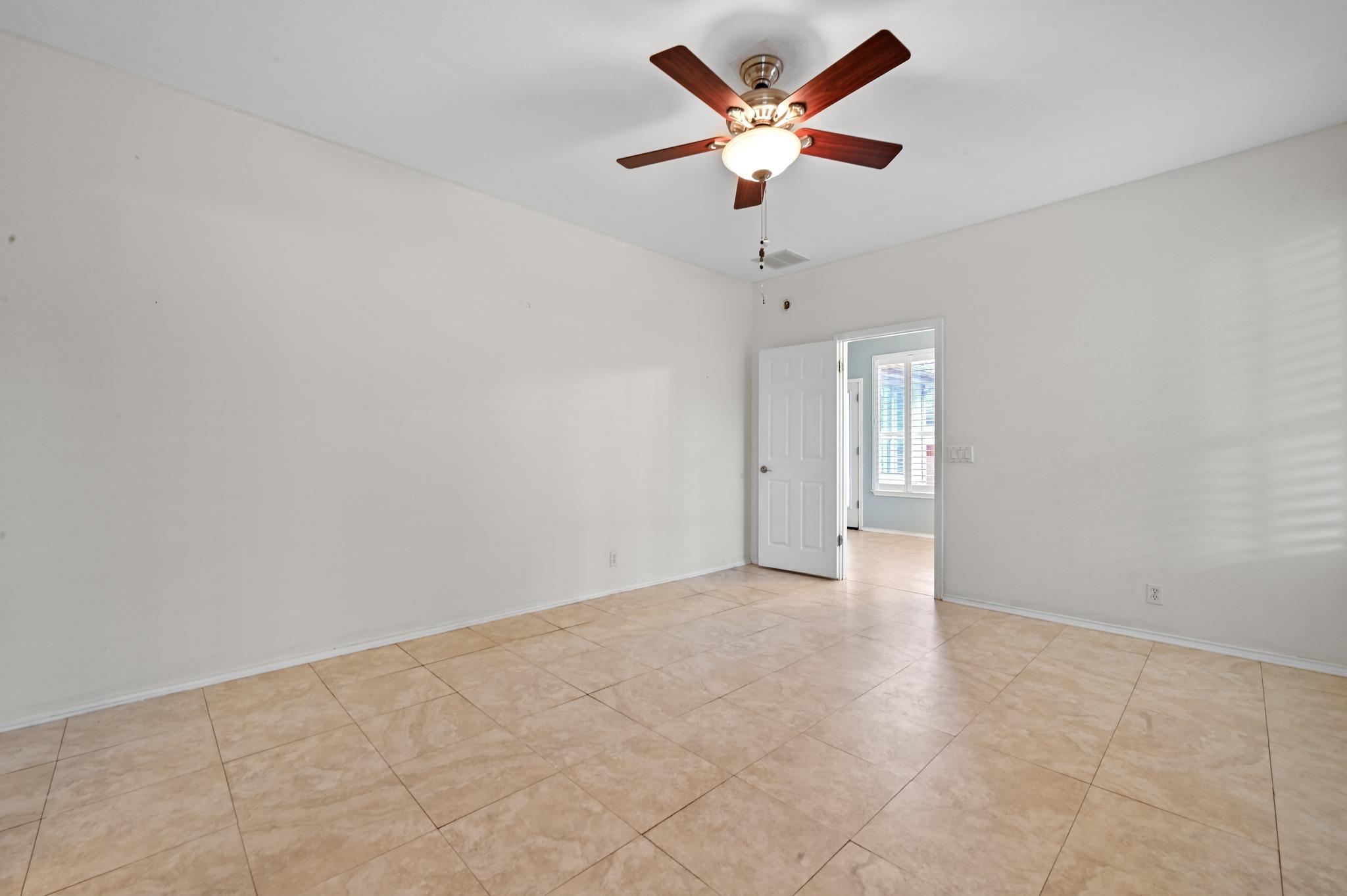 5313 Moon Shadow Dr, Austin, TX 78735