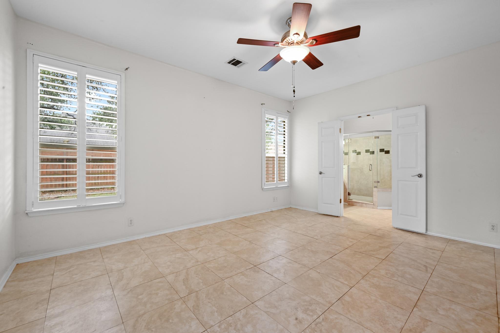 5313 Moon Shadow Dr, Austin, TX 78735
