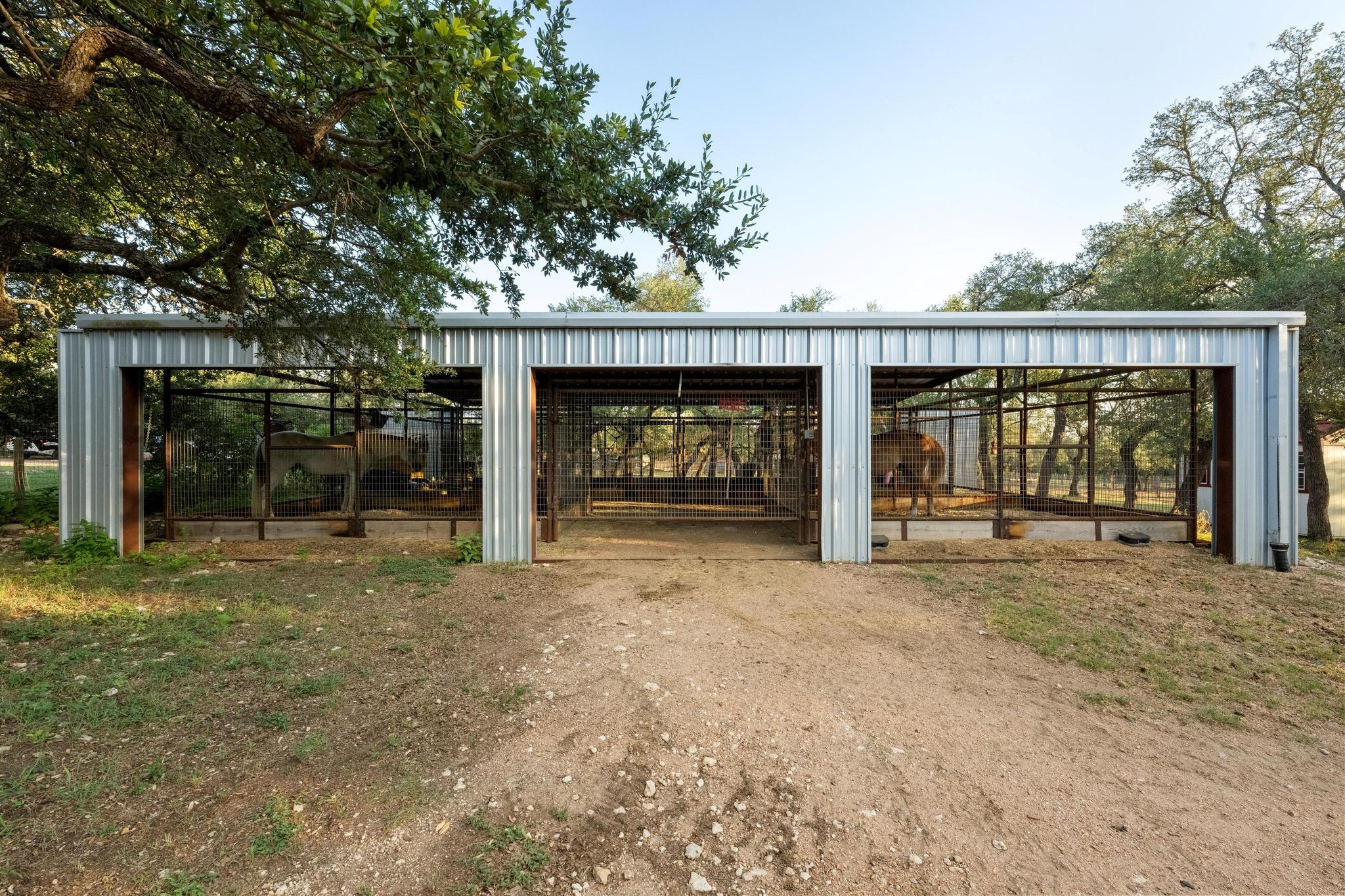 5200 Bell Springs Rd, Dripping Springs, TX 78620