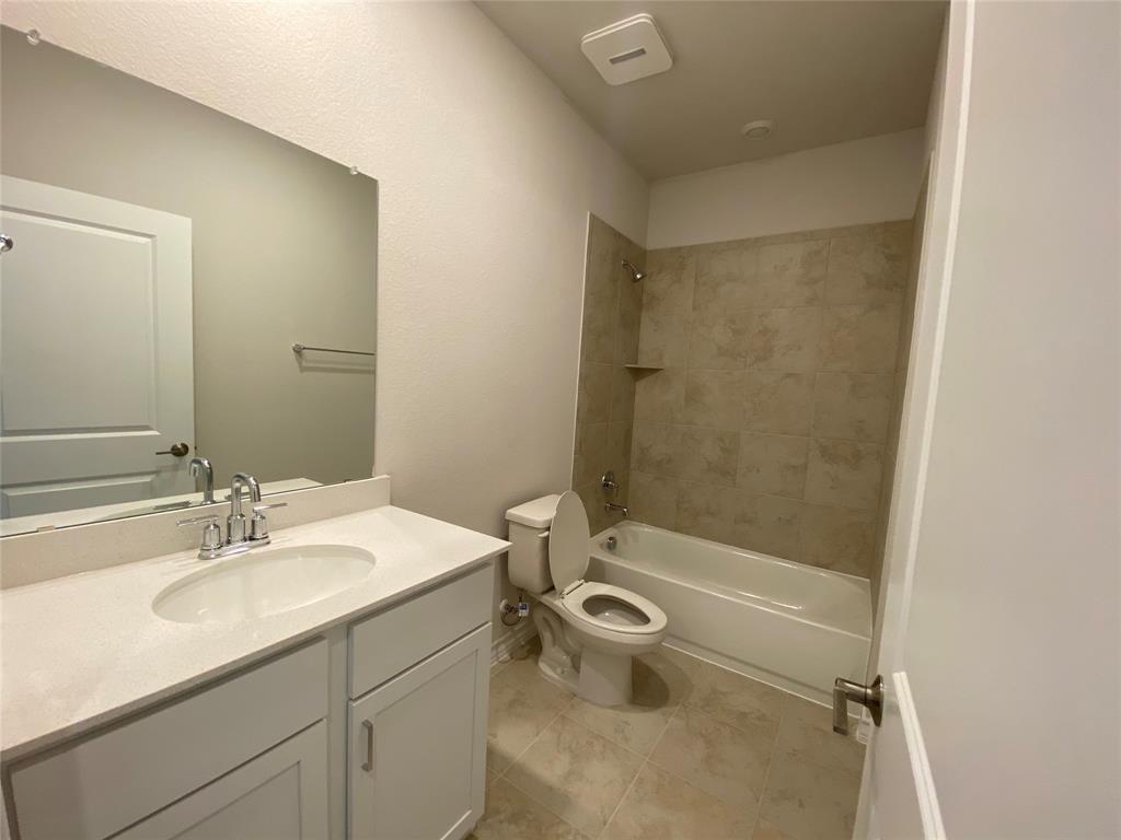 212 Breccia Trl, Liberty Hill, TX 78642