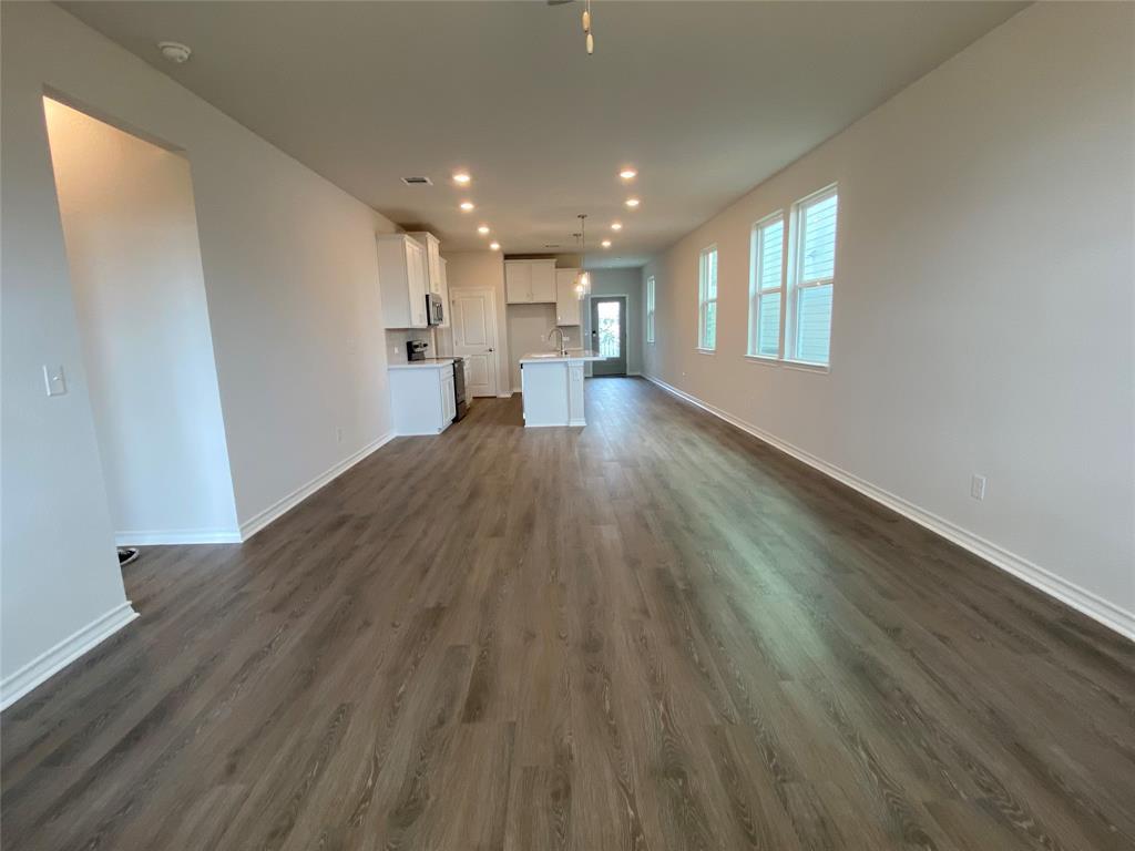 212 Breccia Trl, Liberty Hill, TX 78642