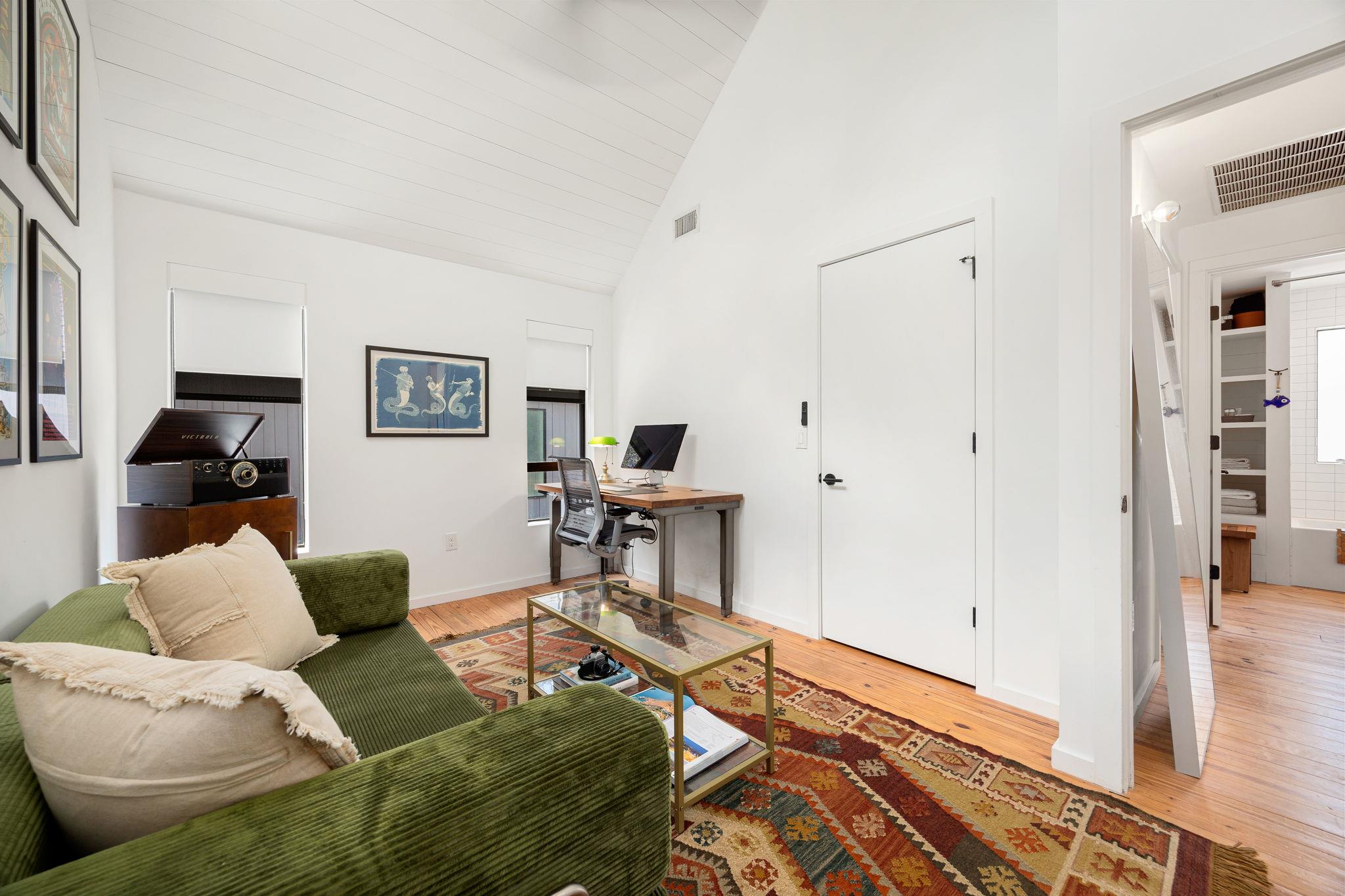 3306 Garden Villa Ln, Austin, TX 78704
