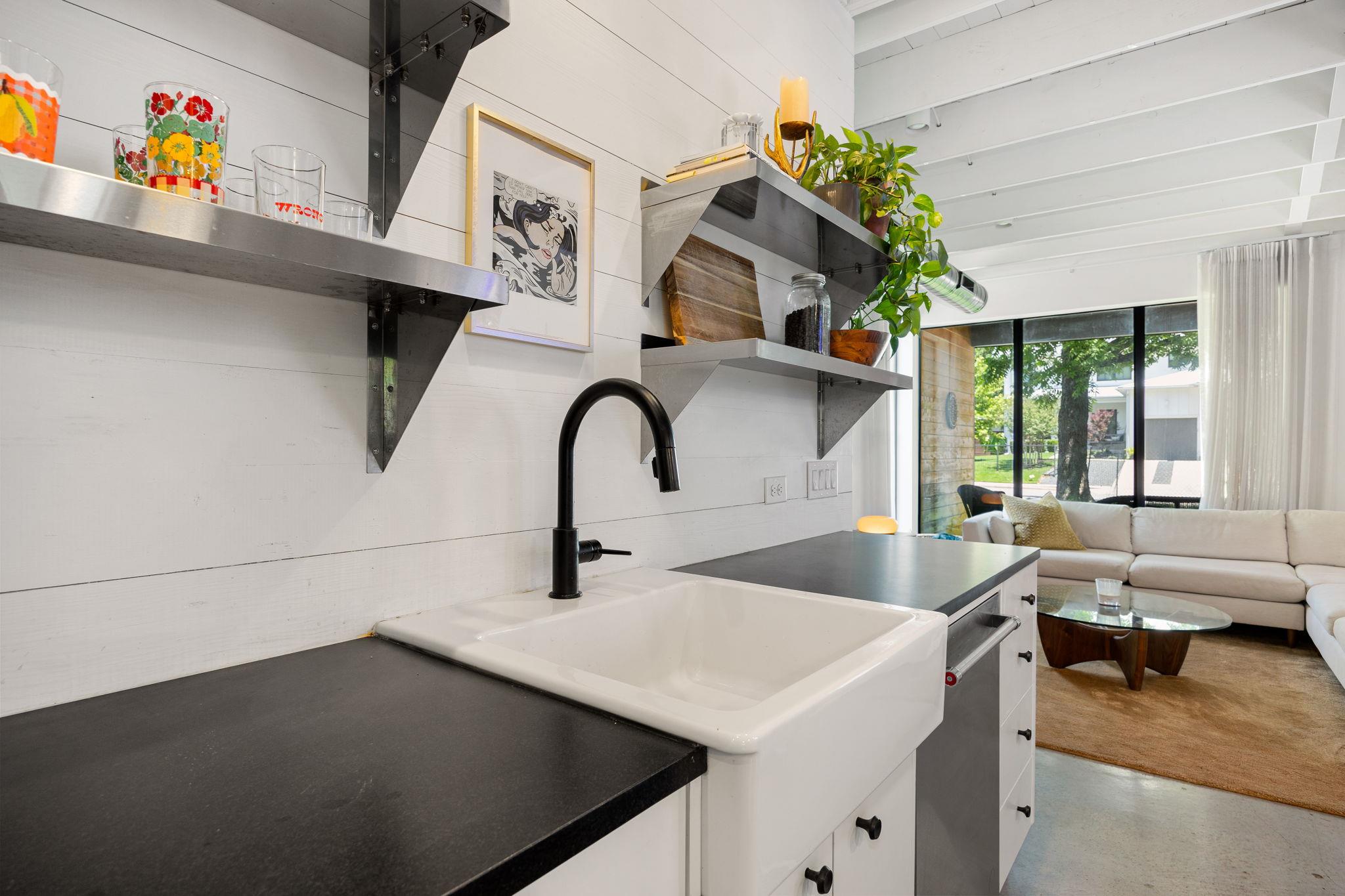 3306 Garden Villa Ln, Austin, TX 78704