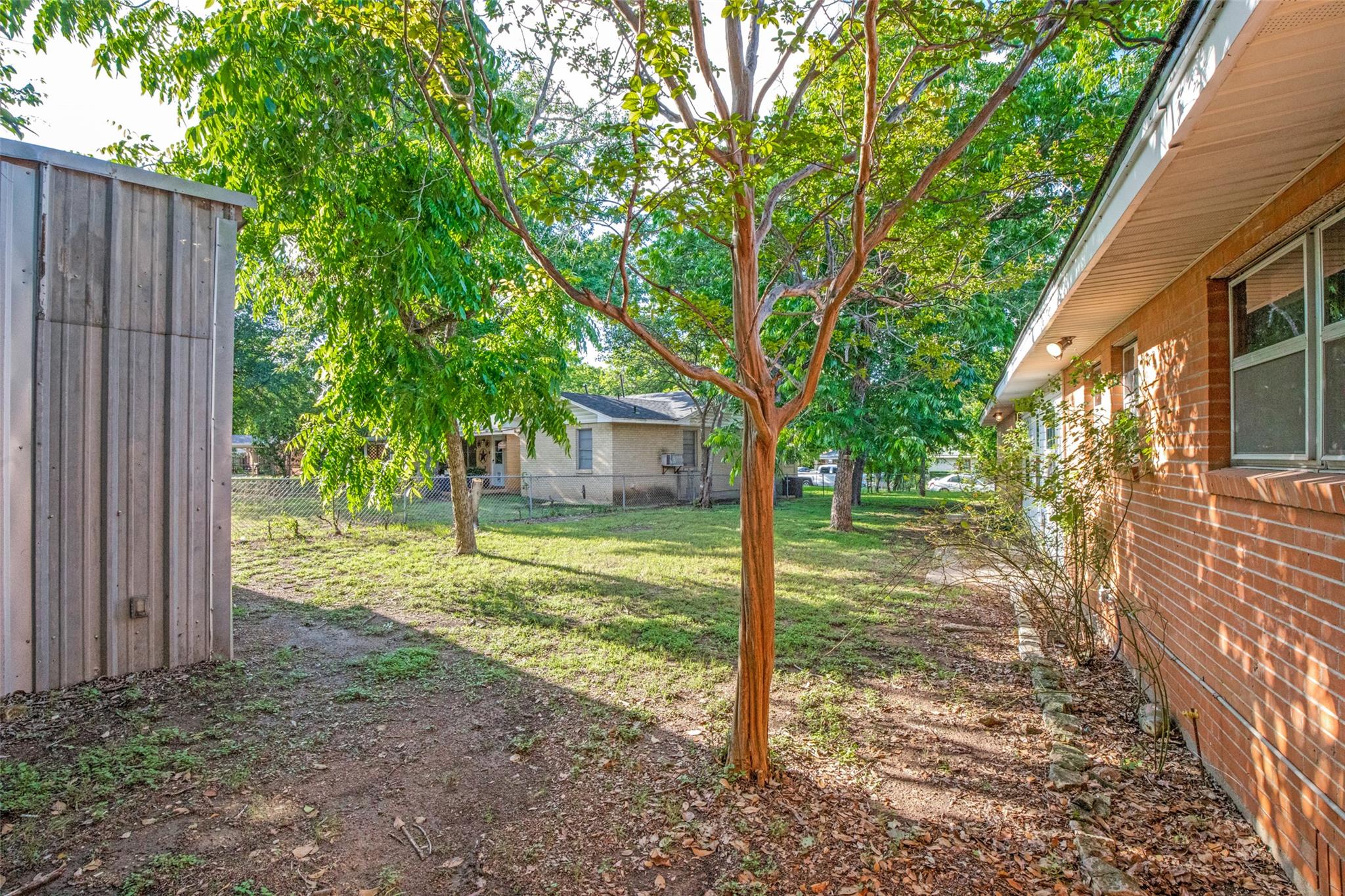 1401 N East St, Belton, TX 76513