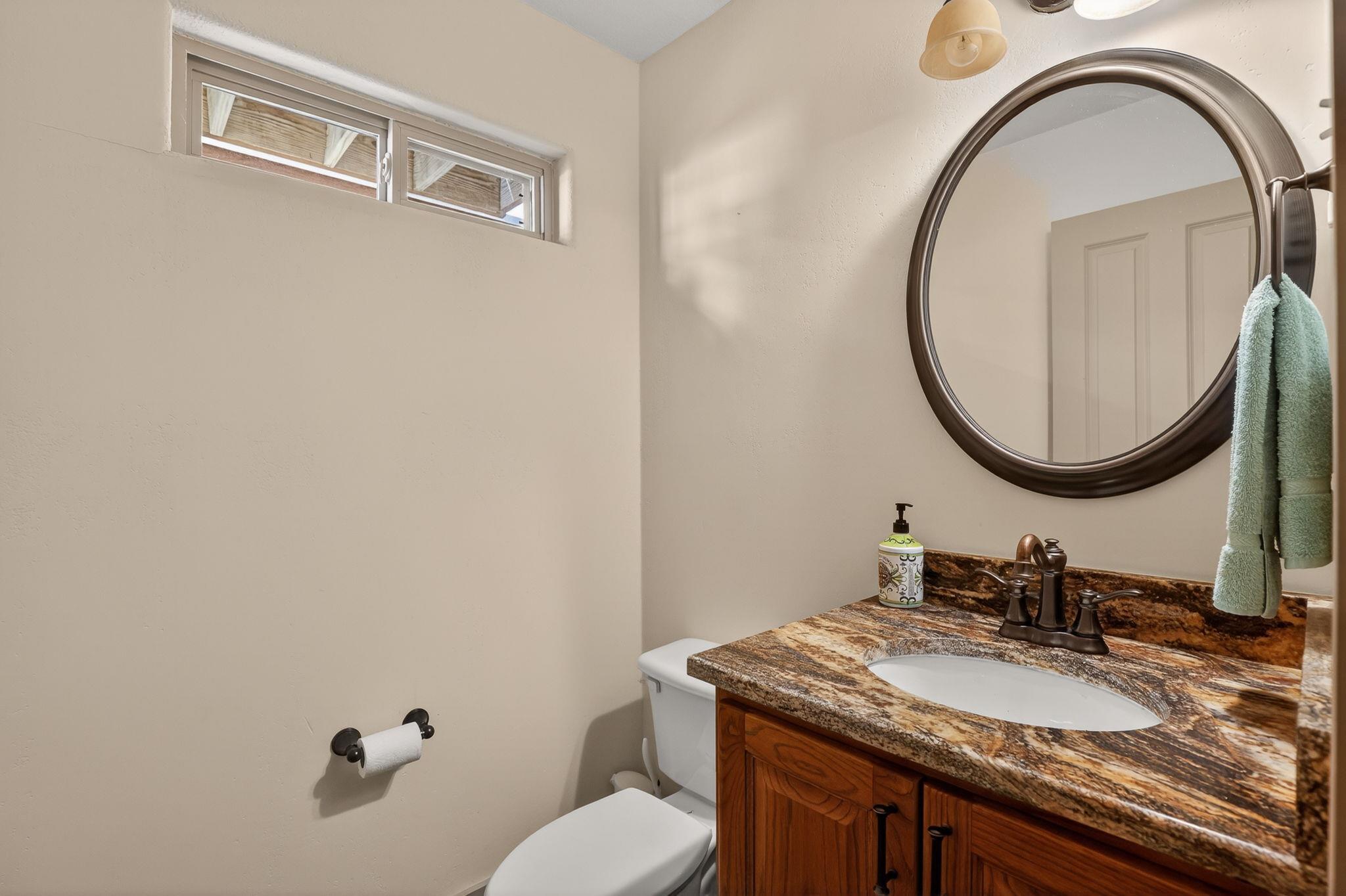 1002 Scenic Loop, Kingsland, TX 78639